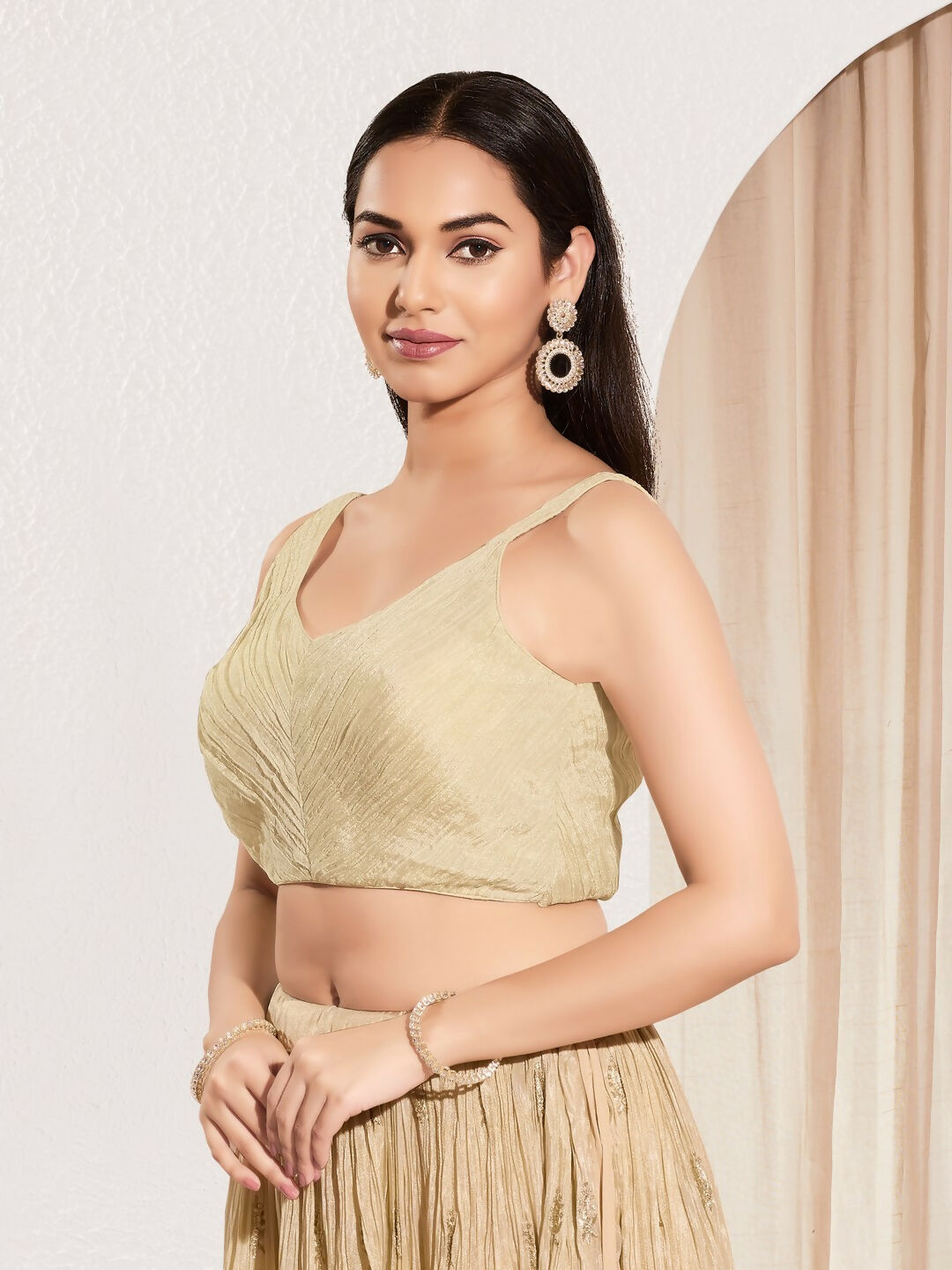 Joban Fashion Cream Tissue Padded Blouse With Sweetheart Neck Sleeveless