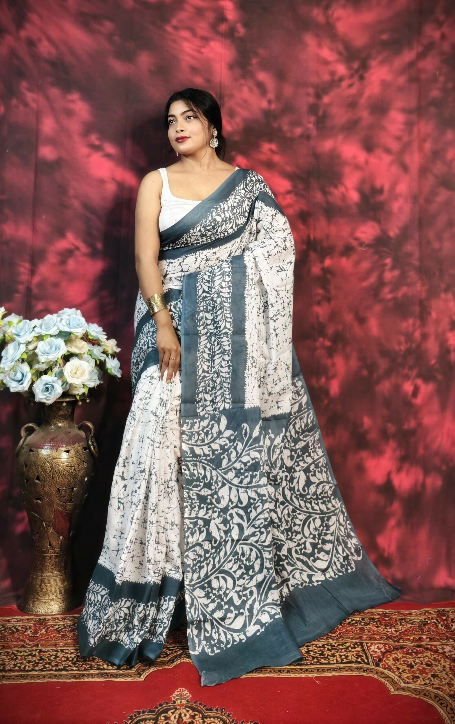 Exclusive Collection Beautiful Batique Print Black Pure Cotton Hand Print Handloom Grab2Buy With Running Blouse Piece 