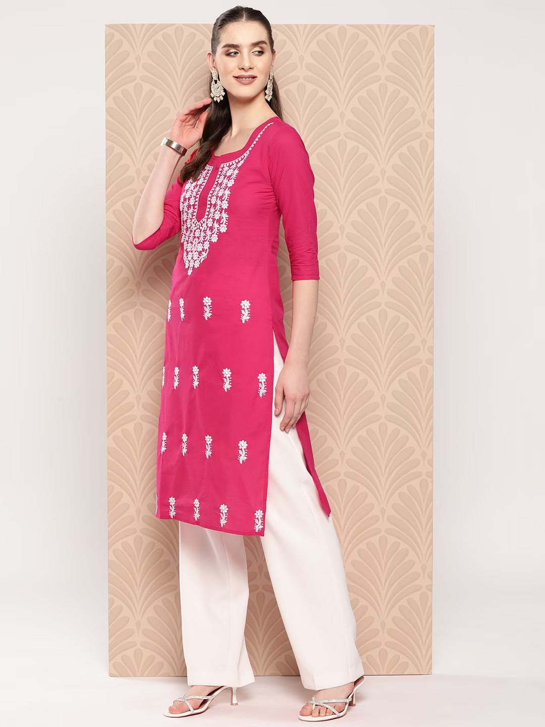 Yufta Hot Pink Floral Embroidered Pure Cotton Kurta 