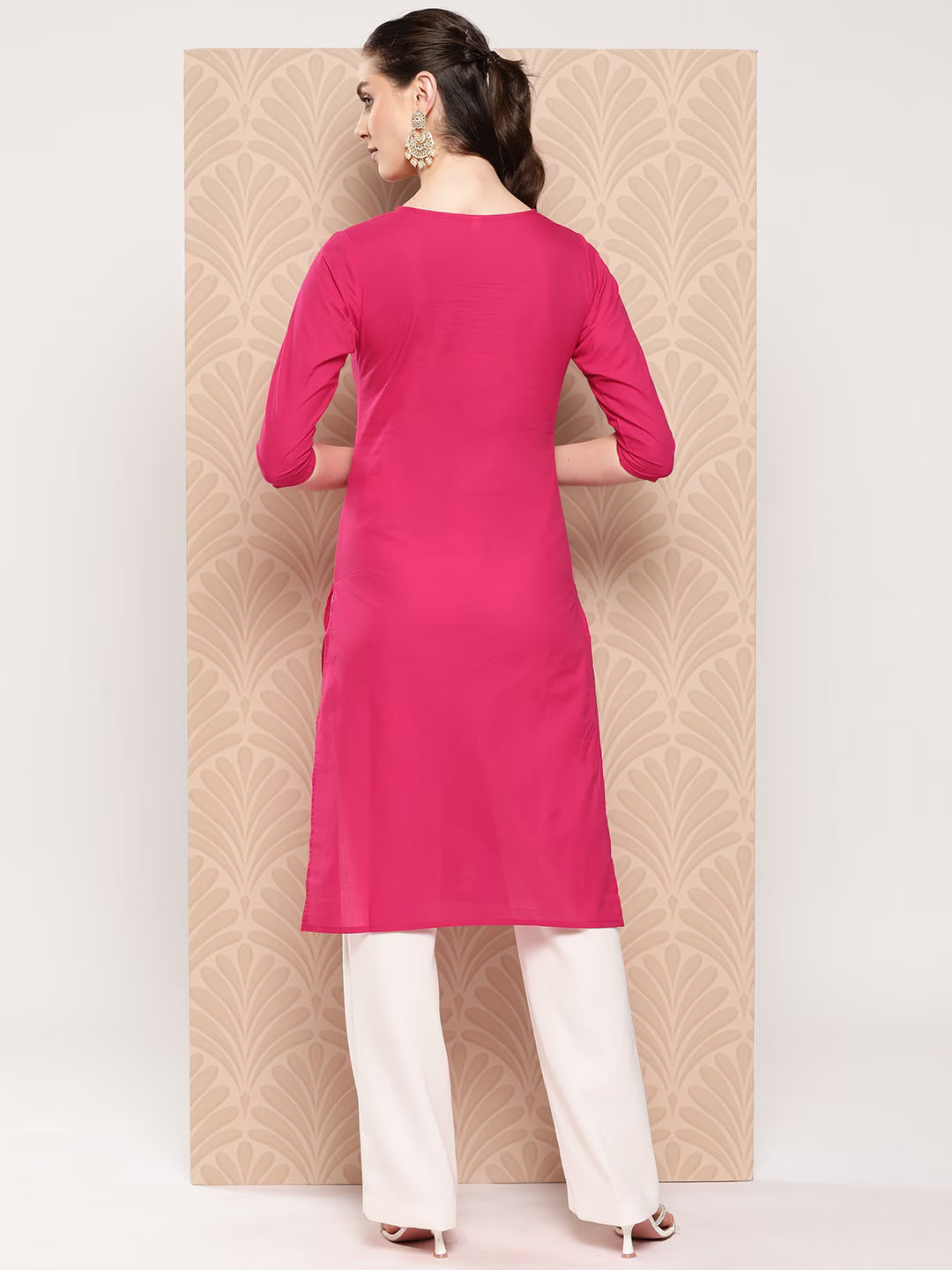 Yufta Hot Pink Floral Embroidered Pure Cotton Kurta 