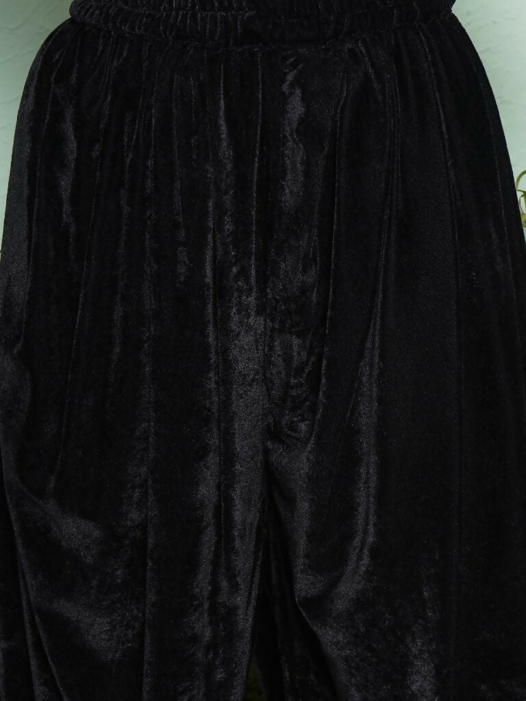 Joban Fashion Black Dhoti Salwaar with Inner and Hand Embellished Jacket