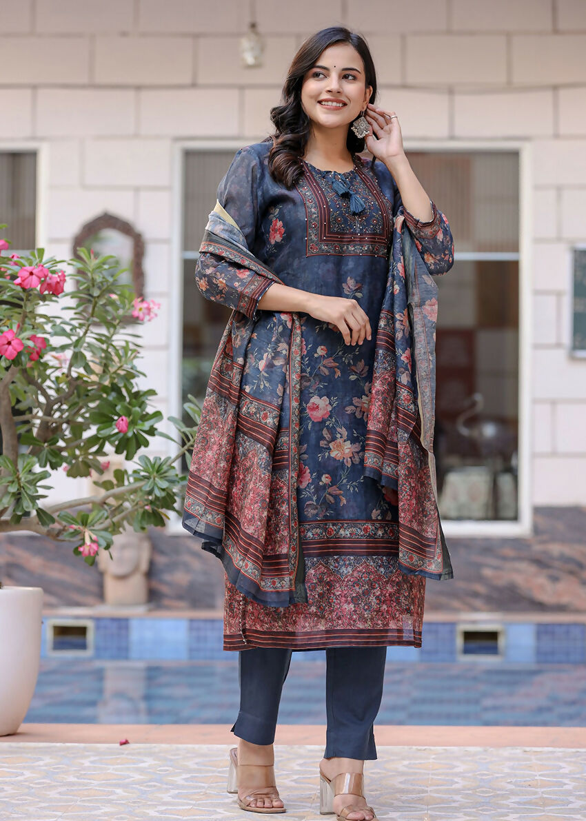 Kaajh Women's Navy Blue Digital Print Flora Chanderi Kurta Pant Set With Dupatta