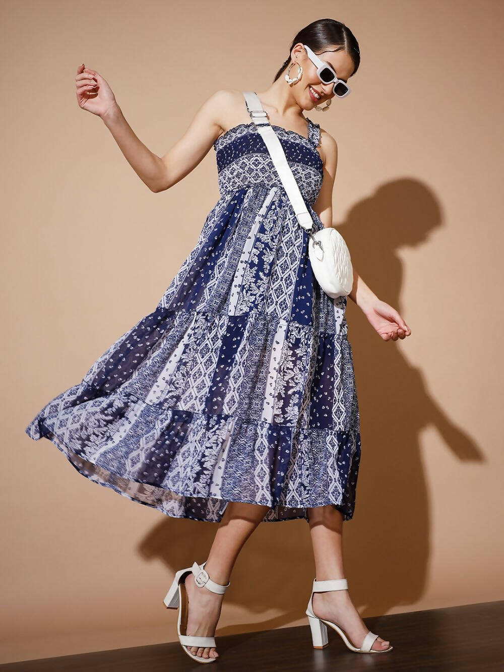 Myshka Women Blue Geometric Dresses