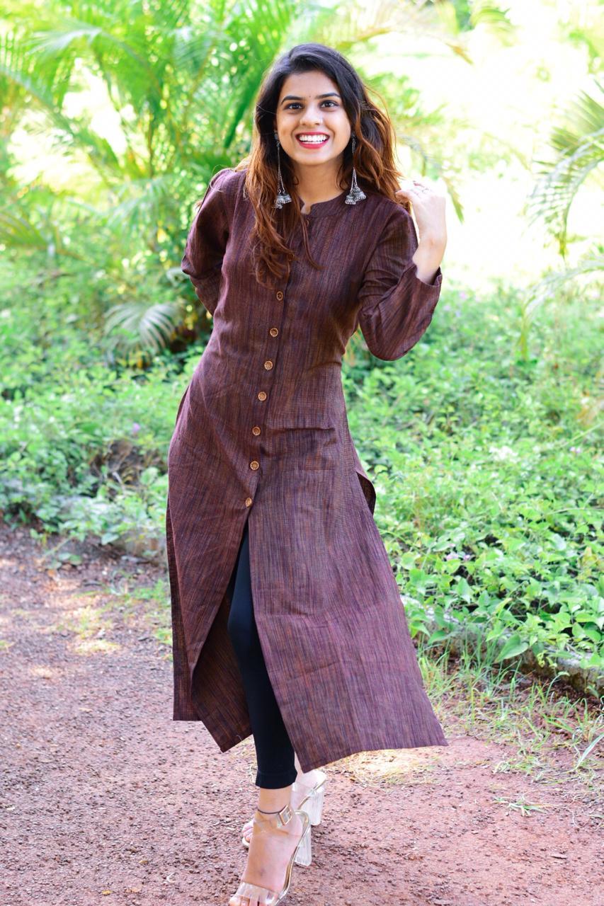Jompers Women Brown self design straight Kurta