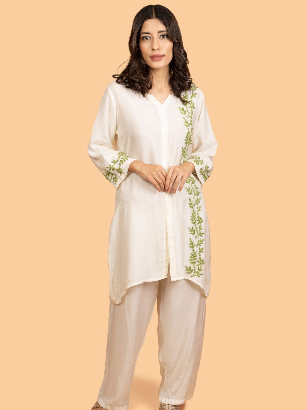 Gharana India Pure Muslin Short Chikankari Kurta 