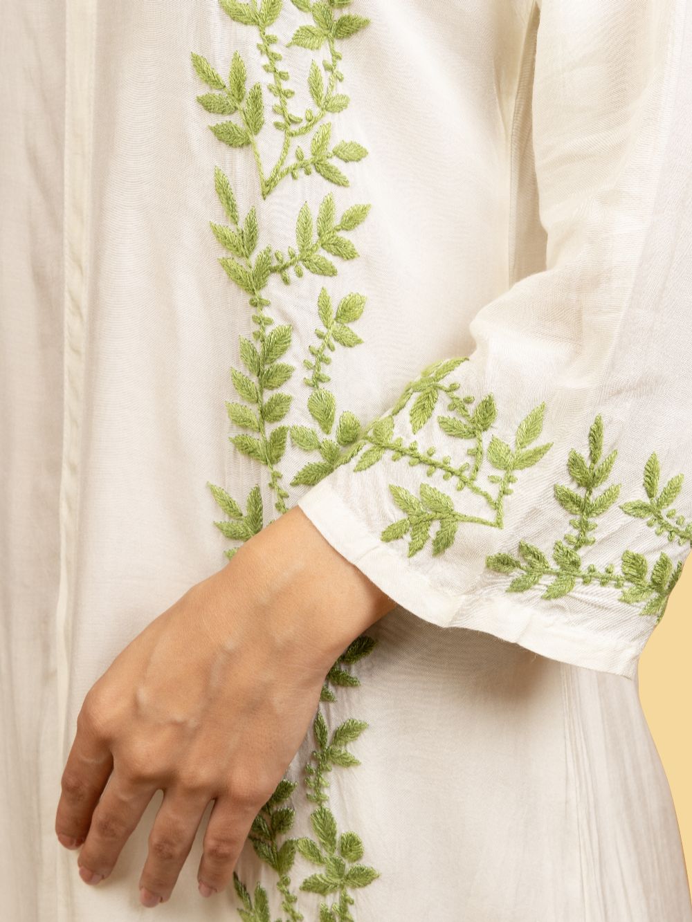 Gharana India Pure Muslin Short Chikankari Kurta 
