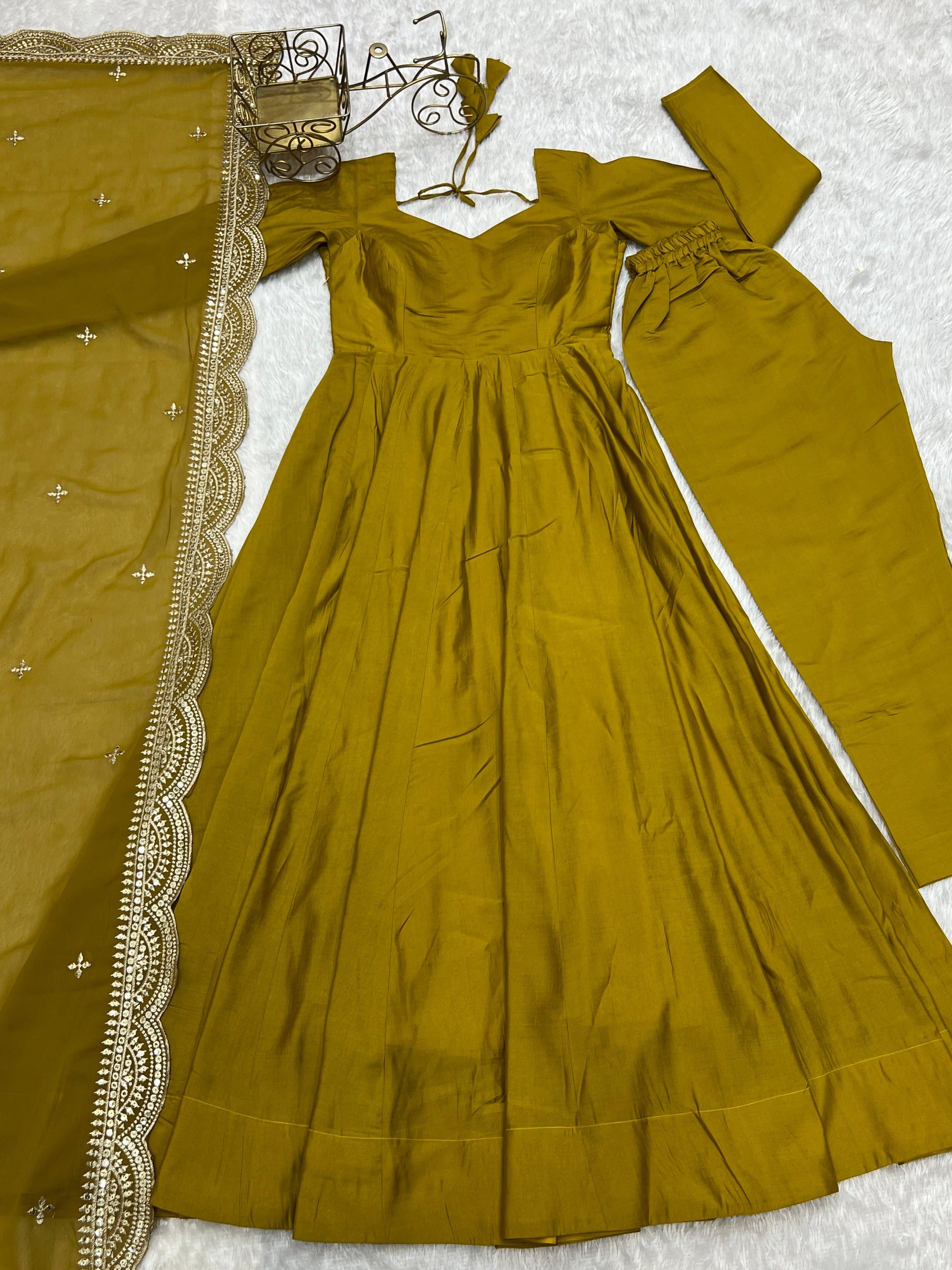 Lorenvalley Fashion Yellow Pure Roman Silk Chanderi Fabric Fully Flared Anarkali Pant With Dupatta Set - Yellow 