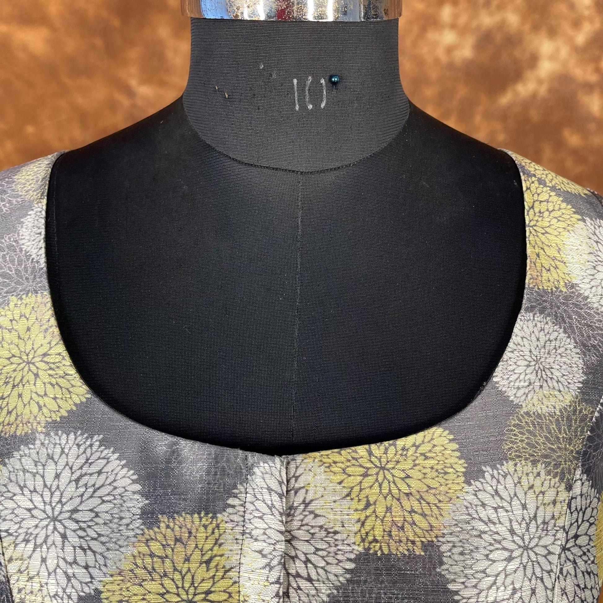Multi Print Facade Ash Grey Coloured Silk Ready to Wear Blouse - kapda Tailor 