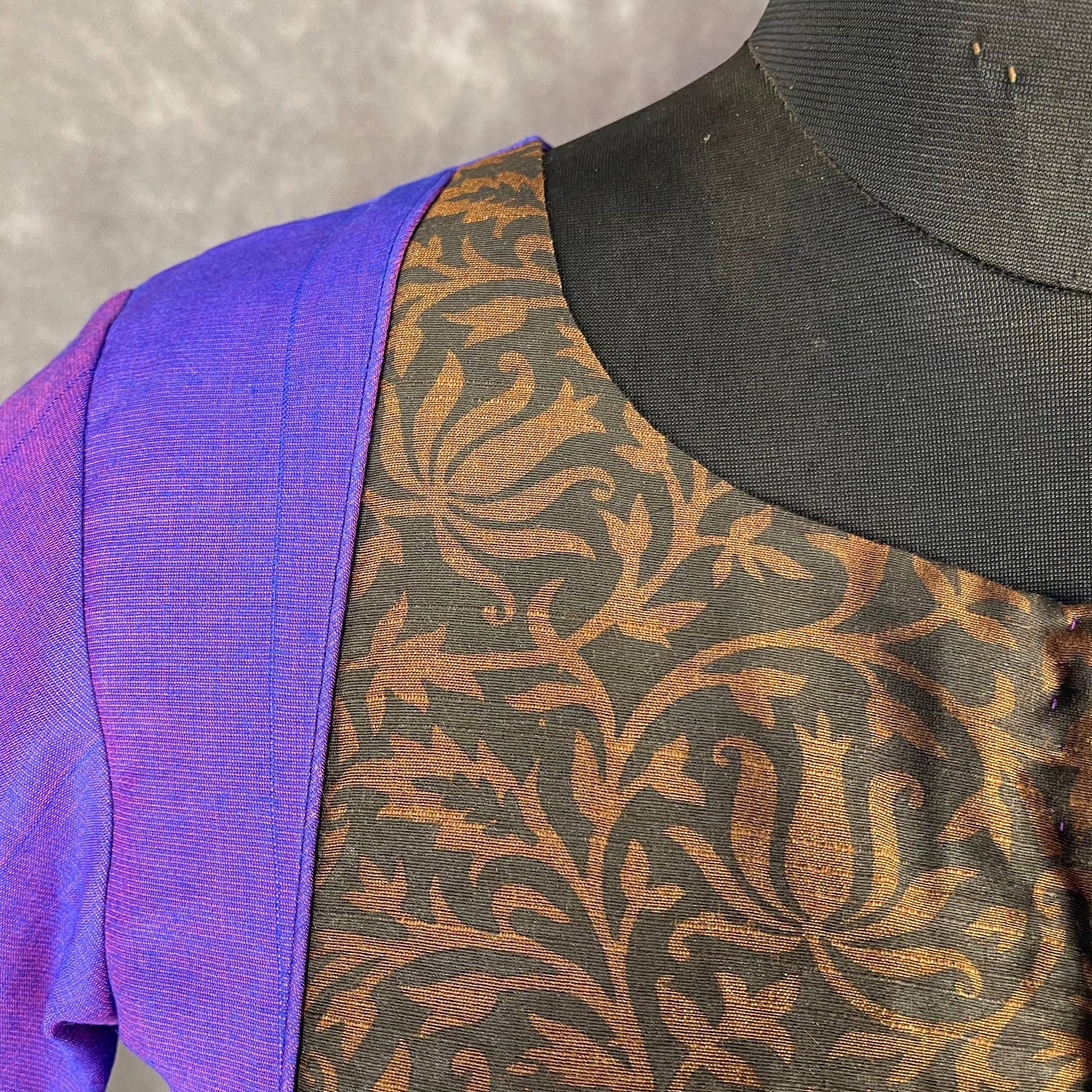 Greeky Blush Purple / Brown Coloured Cotto Silk/Cotton Silk Printed Ready to Wear Blouse - kapda Tailor 