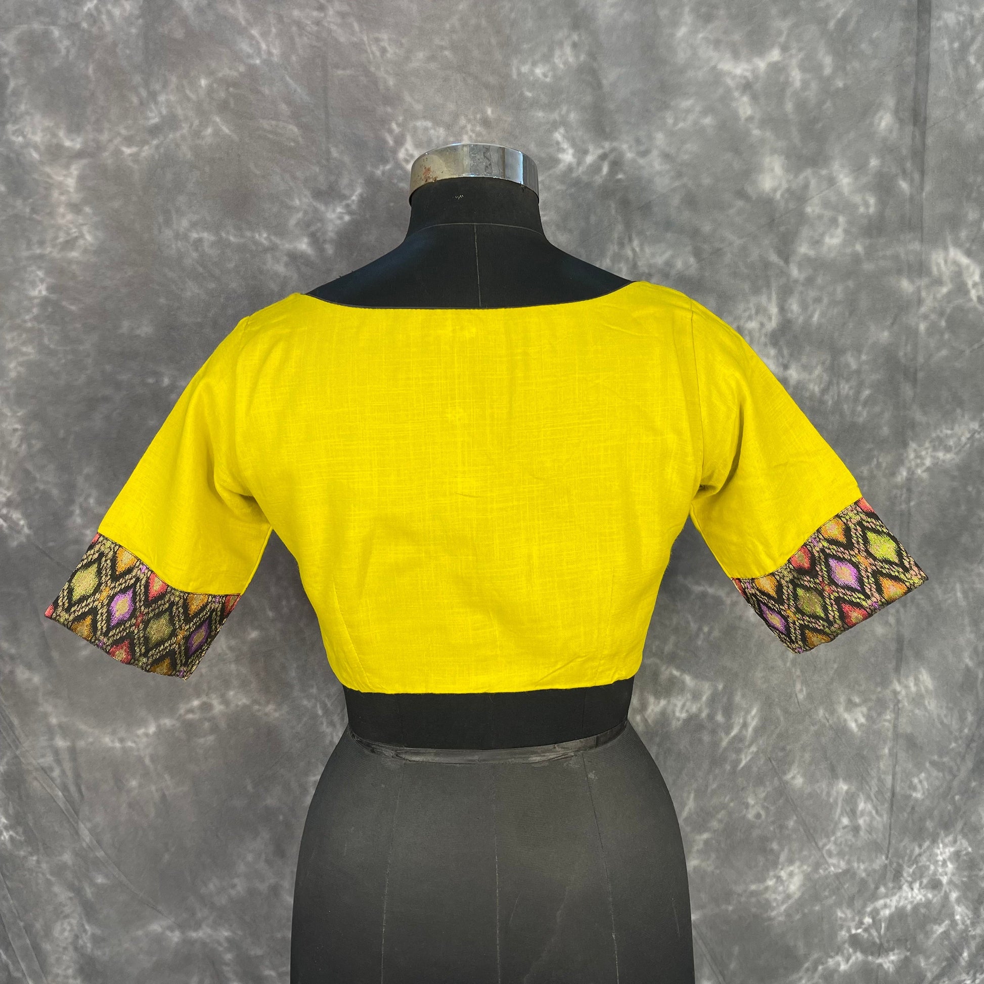Kachha Nimboo Lemon Yellow Coloured Cotton /Jackard Ready to Wear Blouse - kapda Tailor 