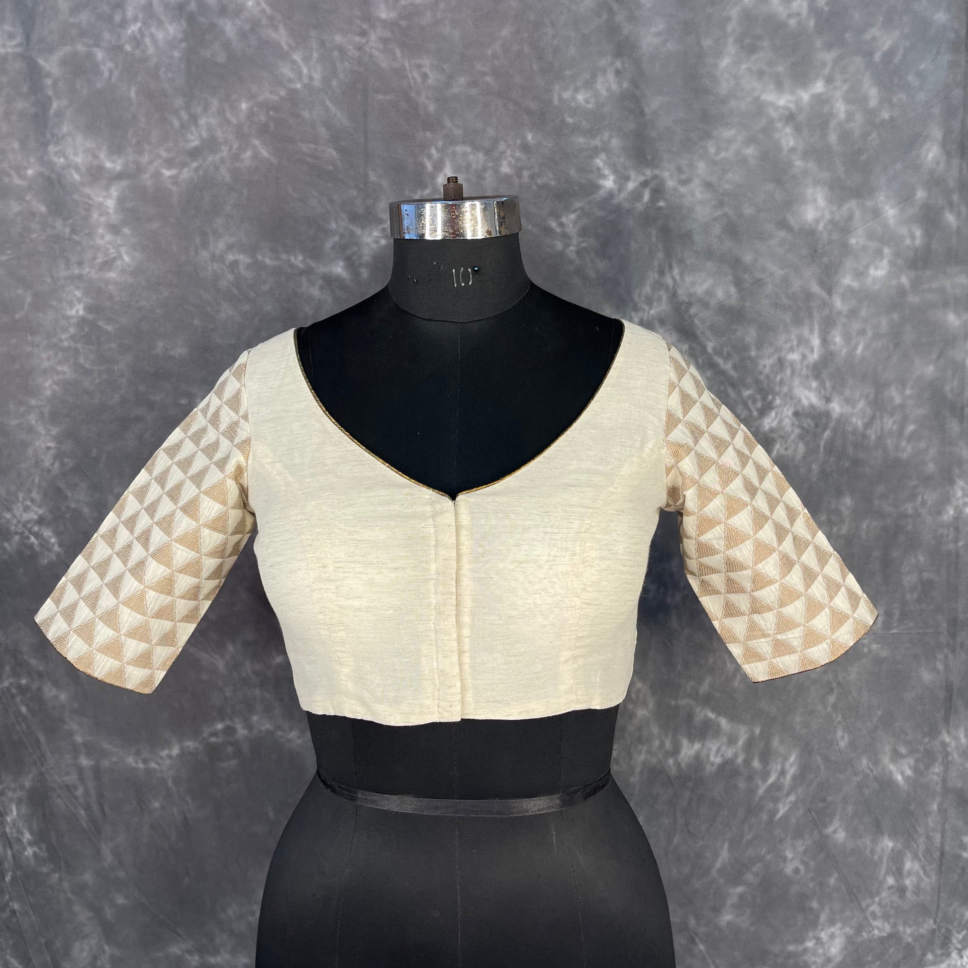 Barf Ki Saugat Cream Coloured Chanderi Cotton & Chanderi Broket Ready to Wear Blouse - kapda Tailor 