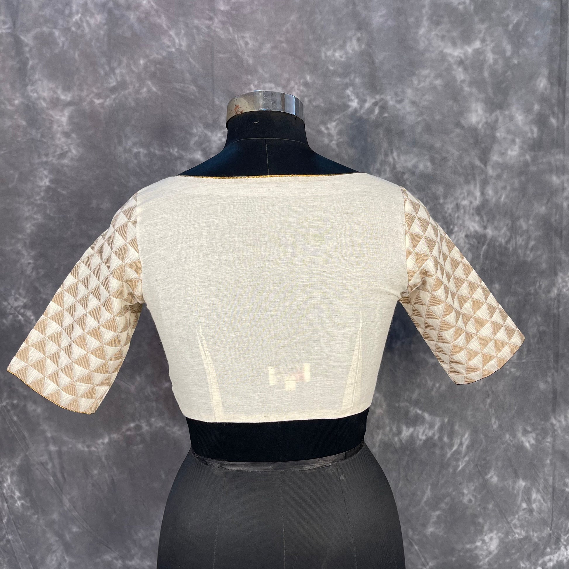 Barf Ki Saugat Cream Coloured Chanderi Cotton & Chanderi Broket Ready to Wear Blouse - kapda Tailor 