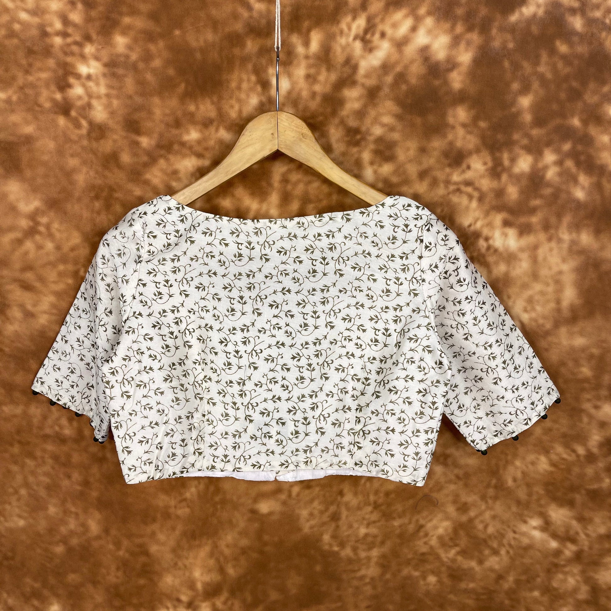 Scenic Holocaust Off White Coloured Chanderi Cotton Printed Ready to Wear Blouse - kapda Tailor 