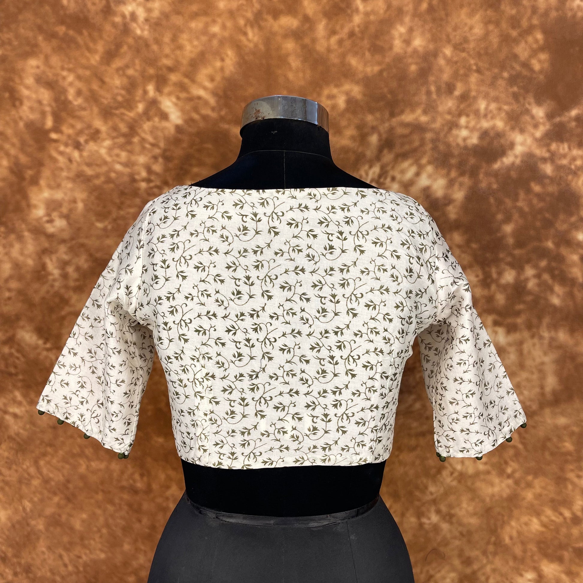Scenic Holocaust Off White Coloured Chanderi Cotton Printed Ready to Wear Blouse - kapda Tailor 