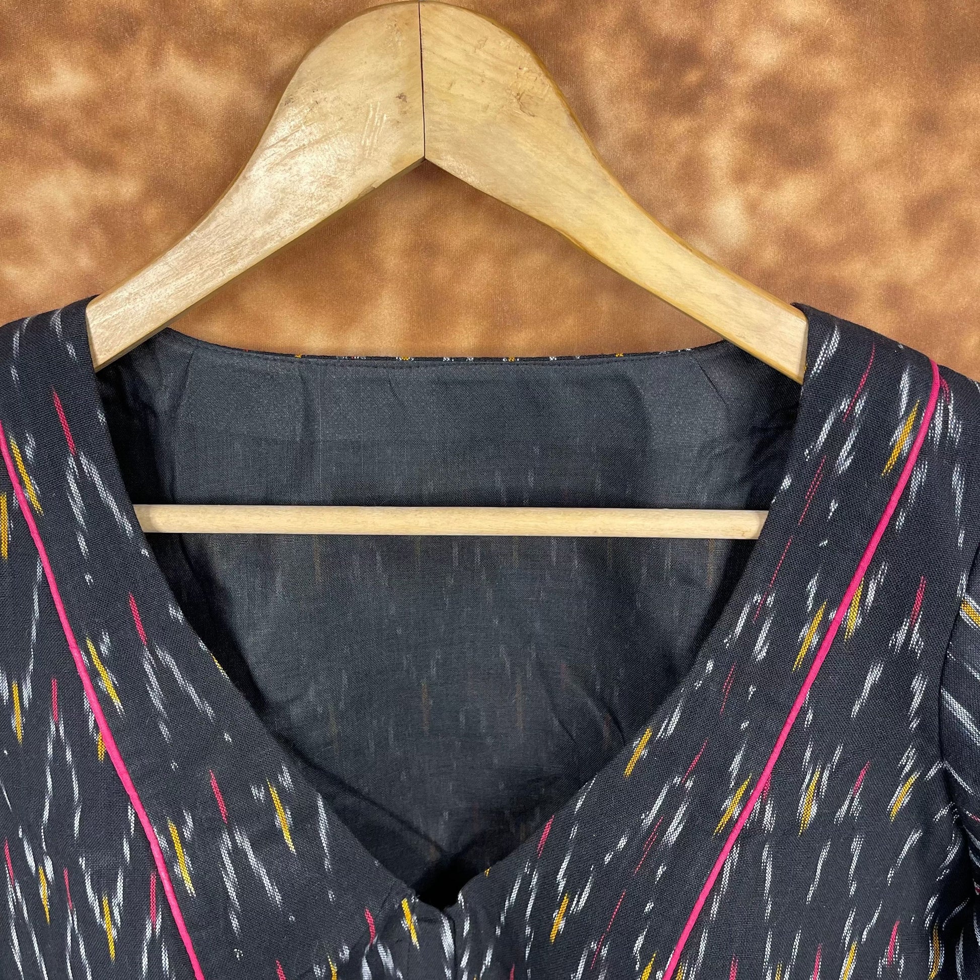 Ikat Riwayaat Black Coloured Ikat Cotton Ready to Wear Blouse - kapda Tailor 