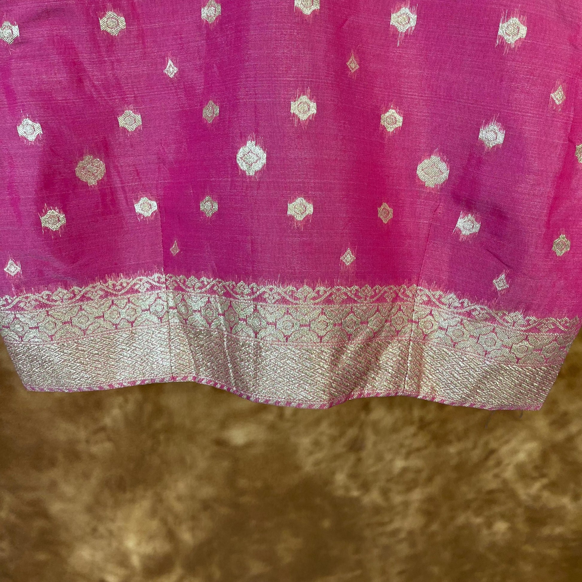 Mann Mohanaa Pink Coloured Chanderi Broket Ready to Wear Blouse - kapda Tailor 