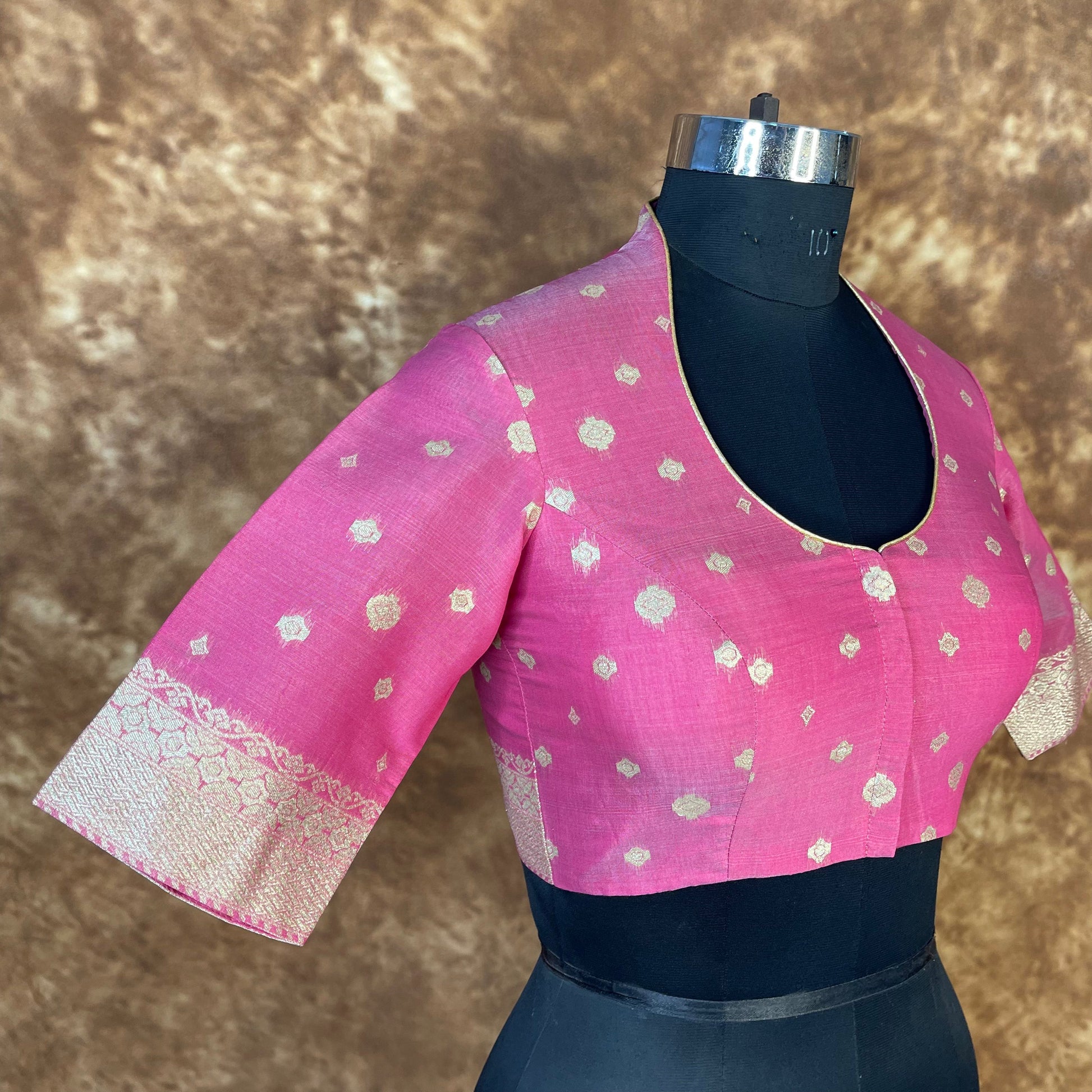 Mann Mohanaa Pink Coloured Chanderi Broket Ready to Wear Blouse - kapda Tailor 