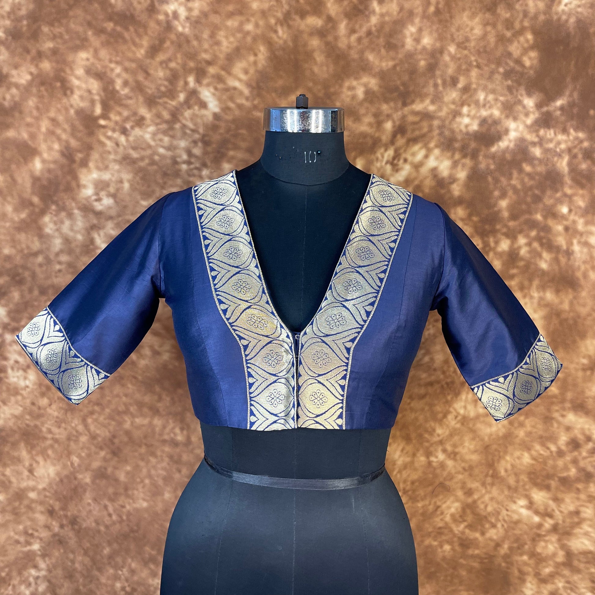 Deep Dive Lush Blue Coloured Silk / Broket Ready to Wear Blouse - kapda Tailor 