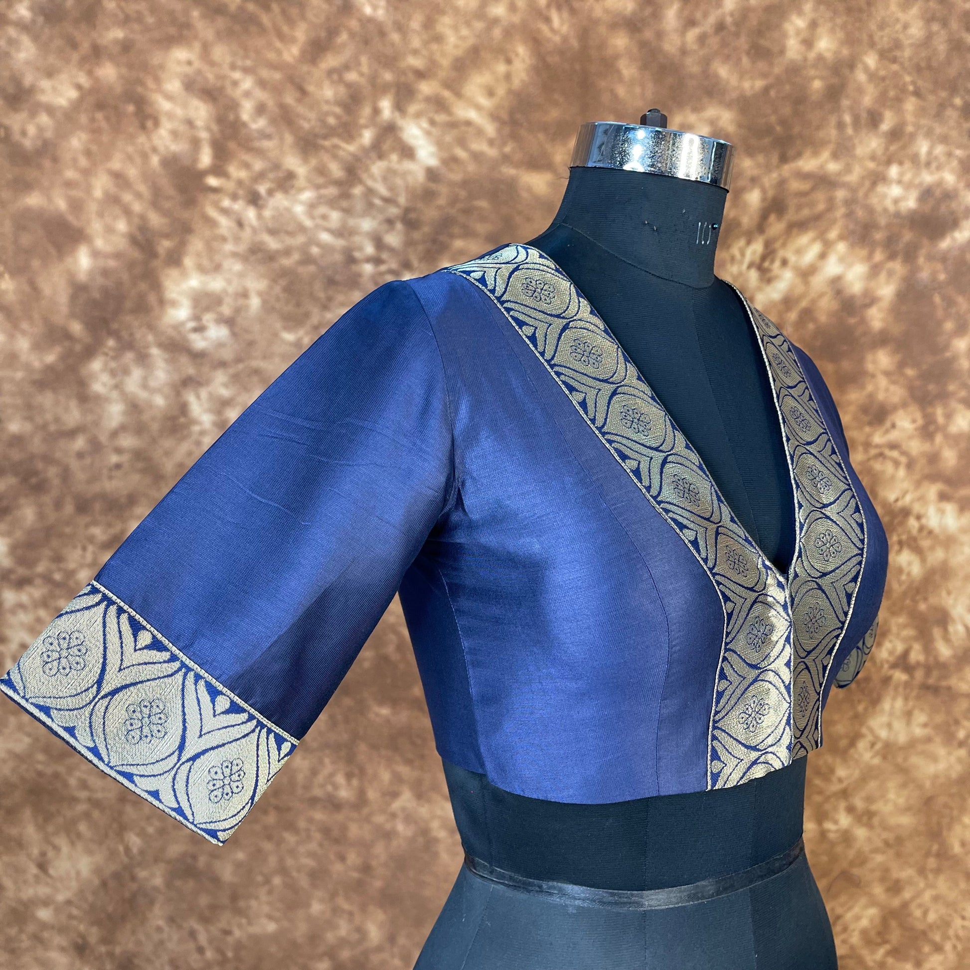 Deep Dive Lush Blue Coloured Silk / Broket Ready to Wear Blouse - kapda Tailor 