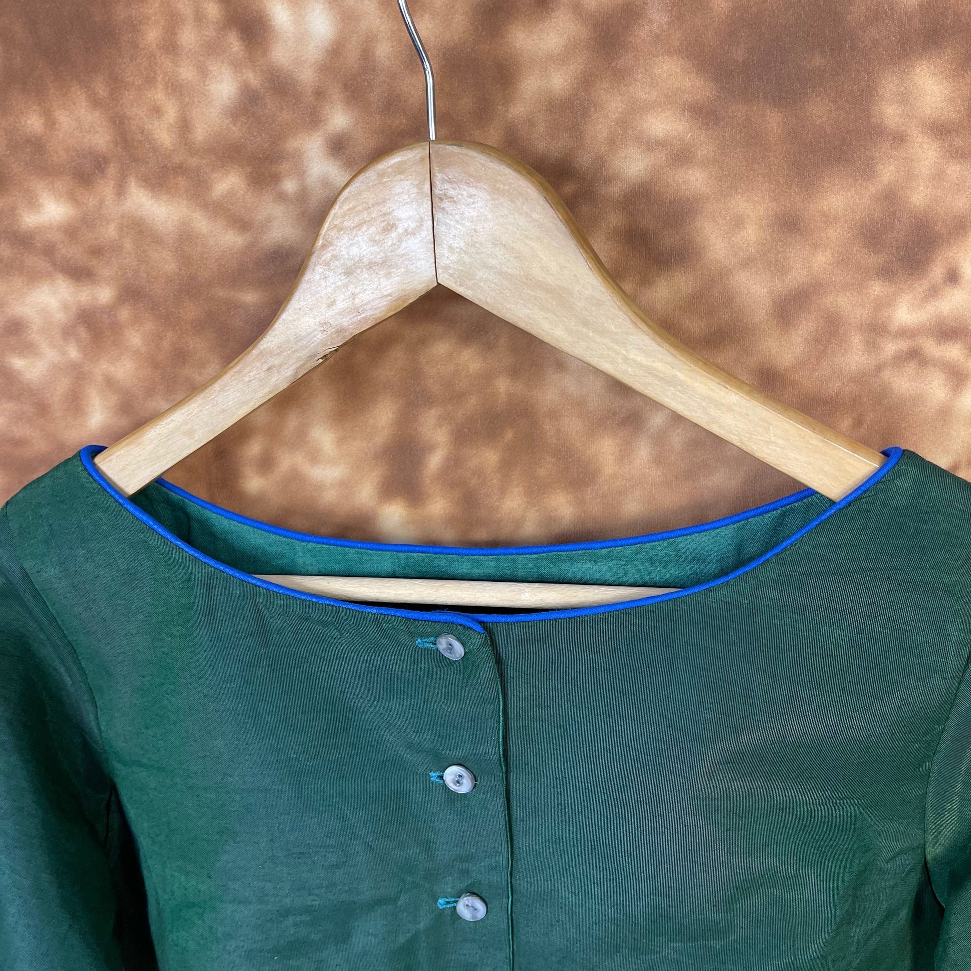 Hari Bhari Zindagi Green Coloured Chanderi Ready to Wear Blouse - kapda Tailor 