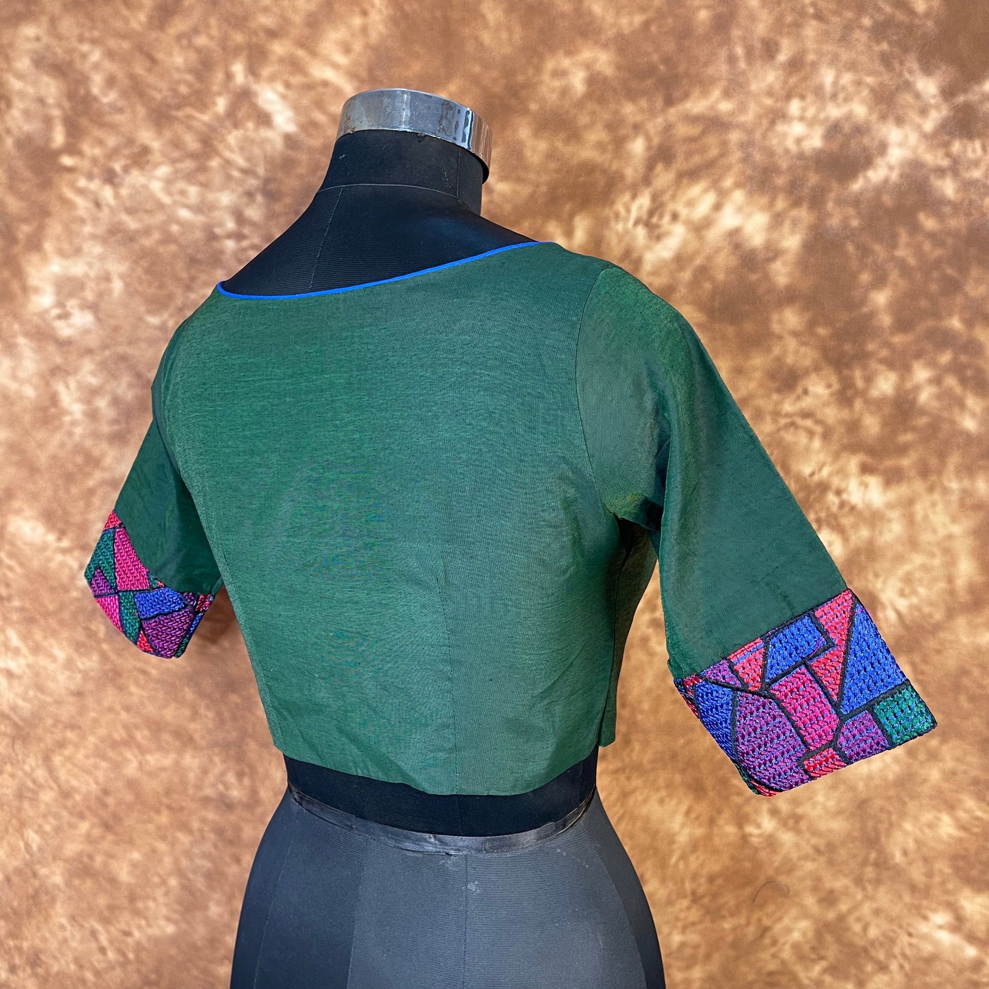 Hari Bhari Zindagi Green Coloured Chanderi Ready to Wear Blouse - kapda Tailor 