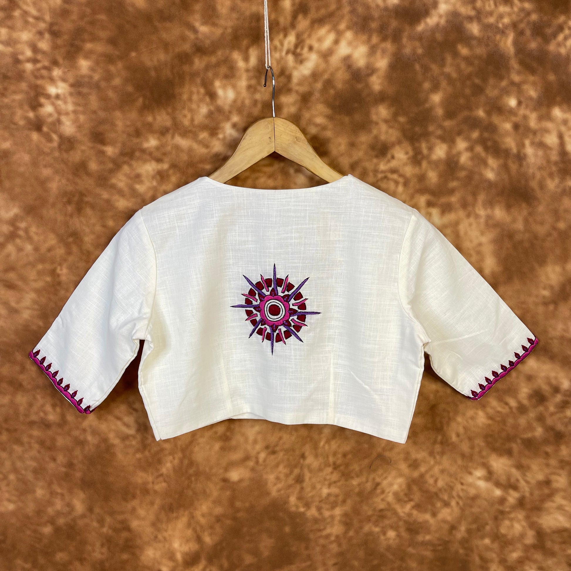 Jumaani Jashn Off White Coloured Slub Cotton Ready to Wear Blouse - kapda Tailor 