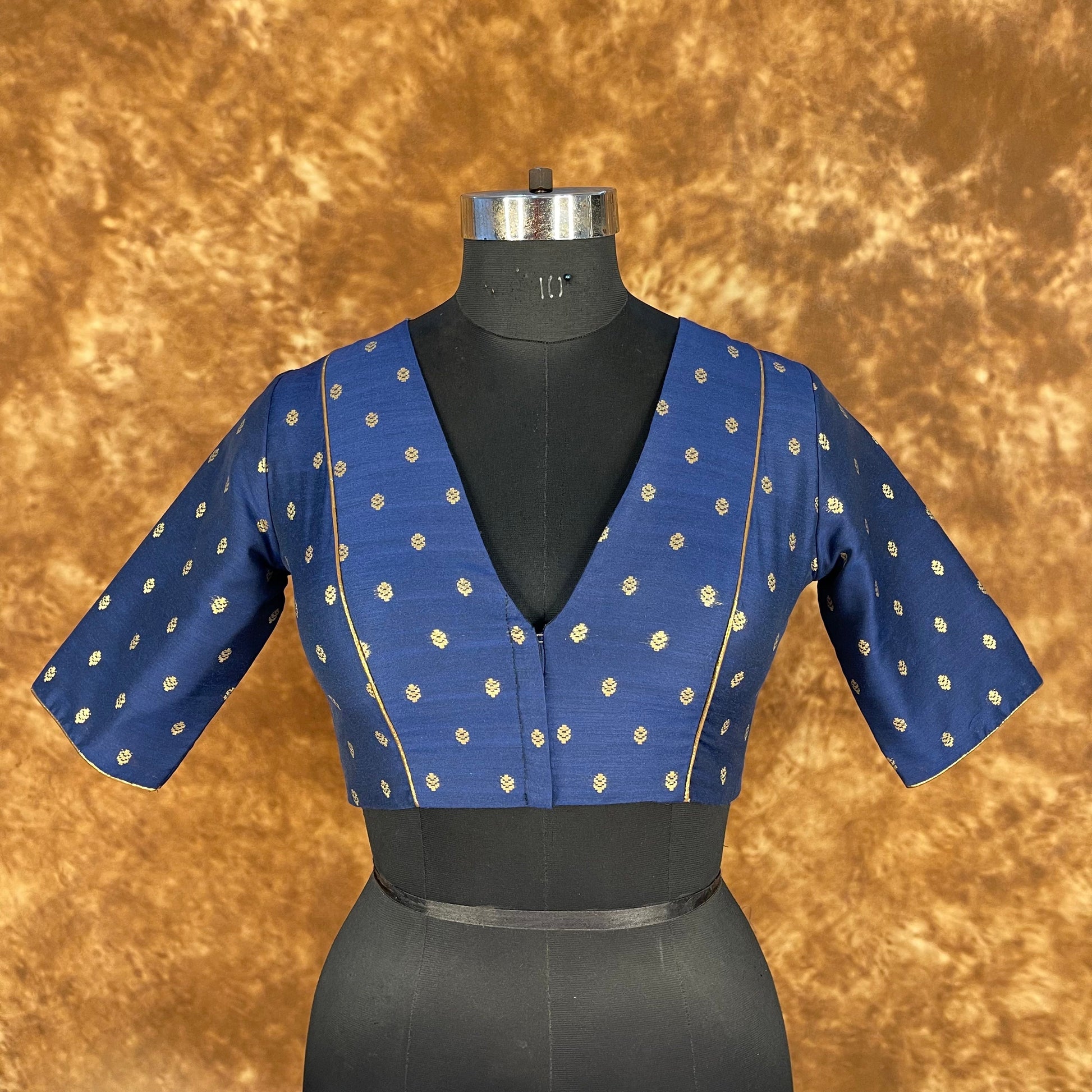 Coral Jari Buta Blue Coloured Silk With Zari Buta Ready to Wear Blouse - kapda Tailor 