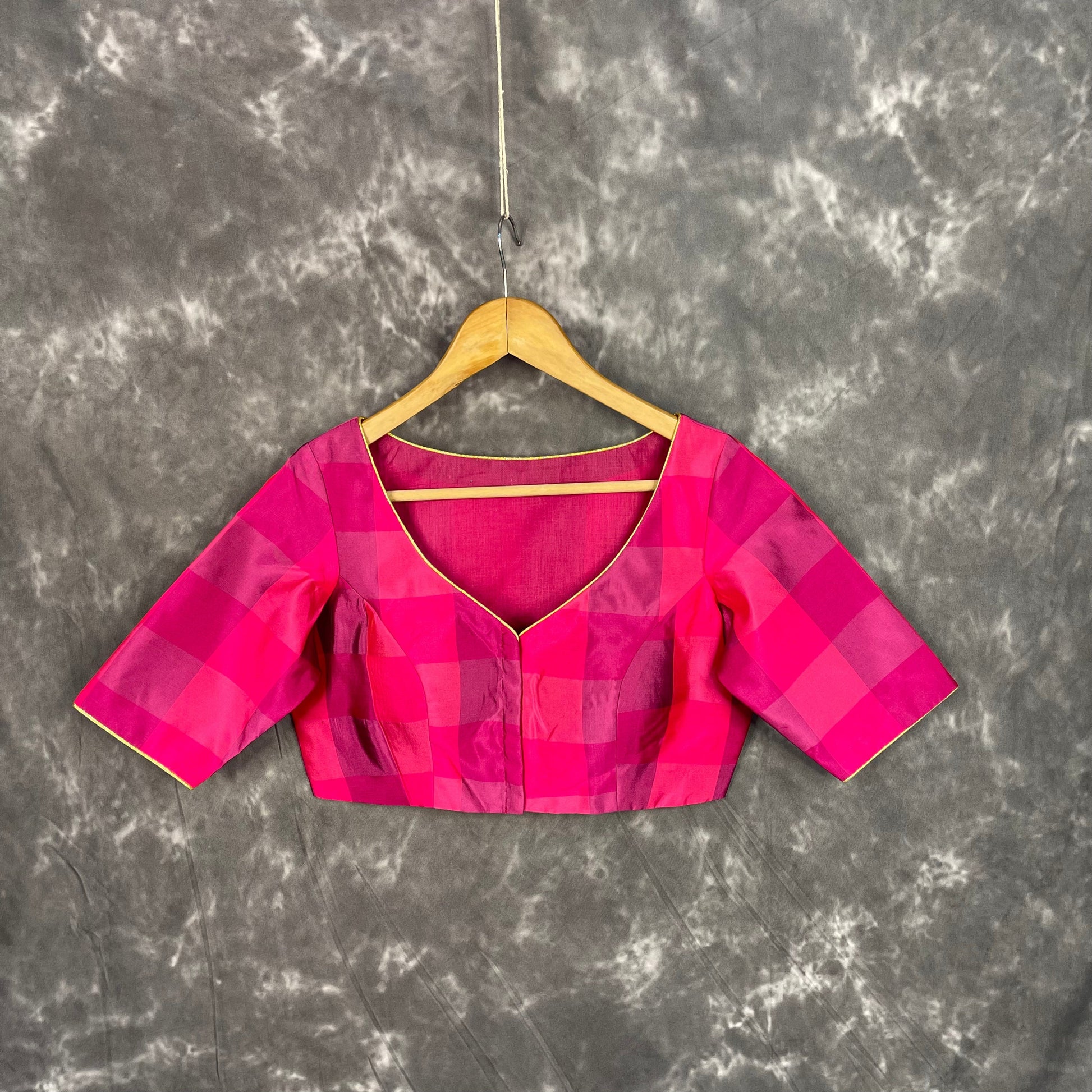 Piped Pleasure Rani Pink Coloured Silk Ready to Wear Blouse - kapda Tailor 