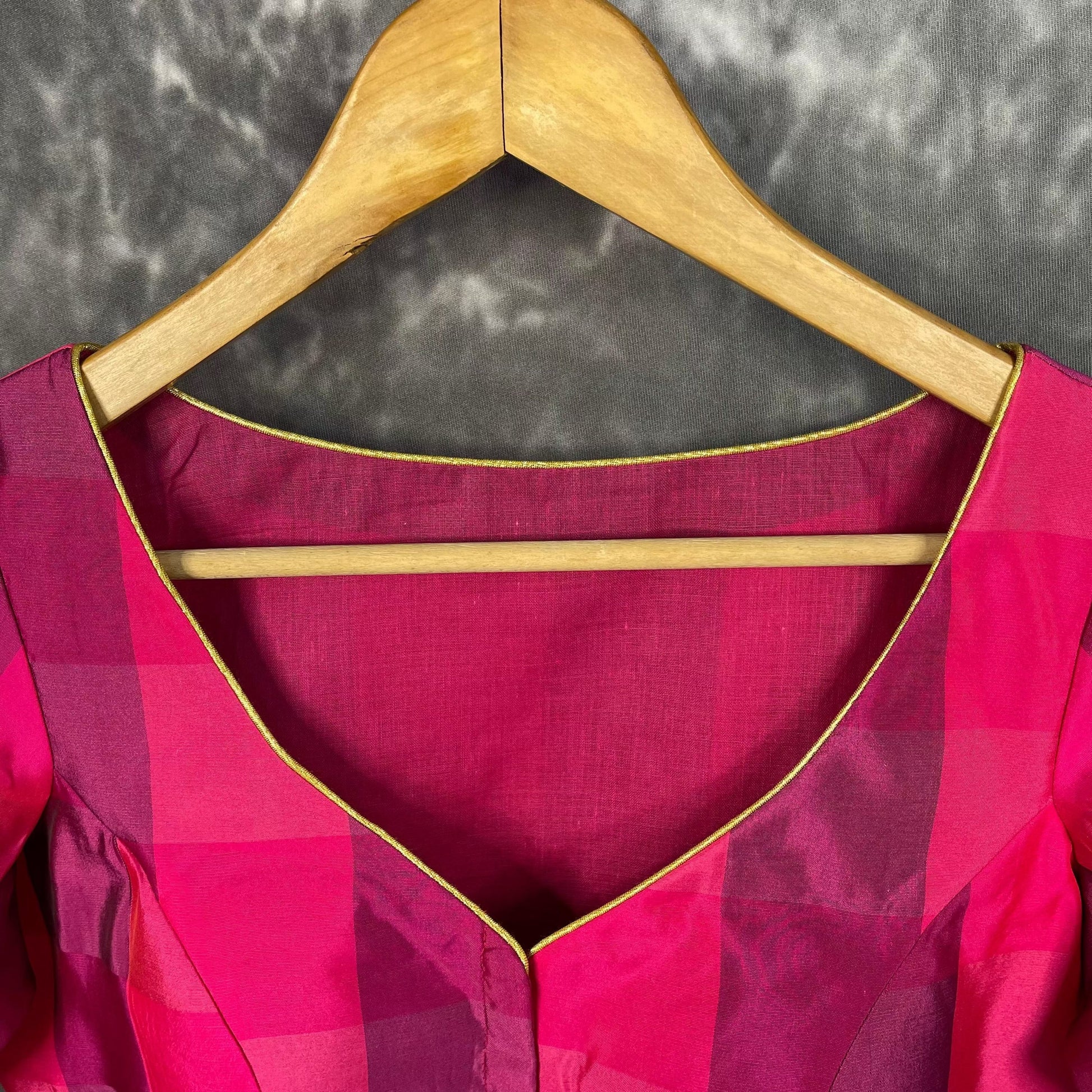 Piped Pleasure Rani Pink Coloured Silk Ready to Wear Blouse - kapda Tailor 
