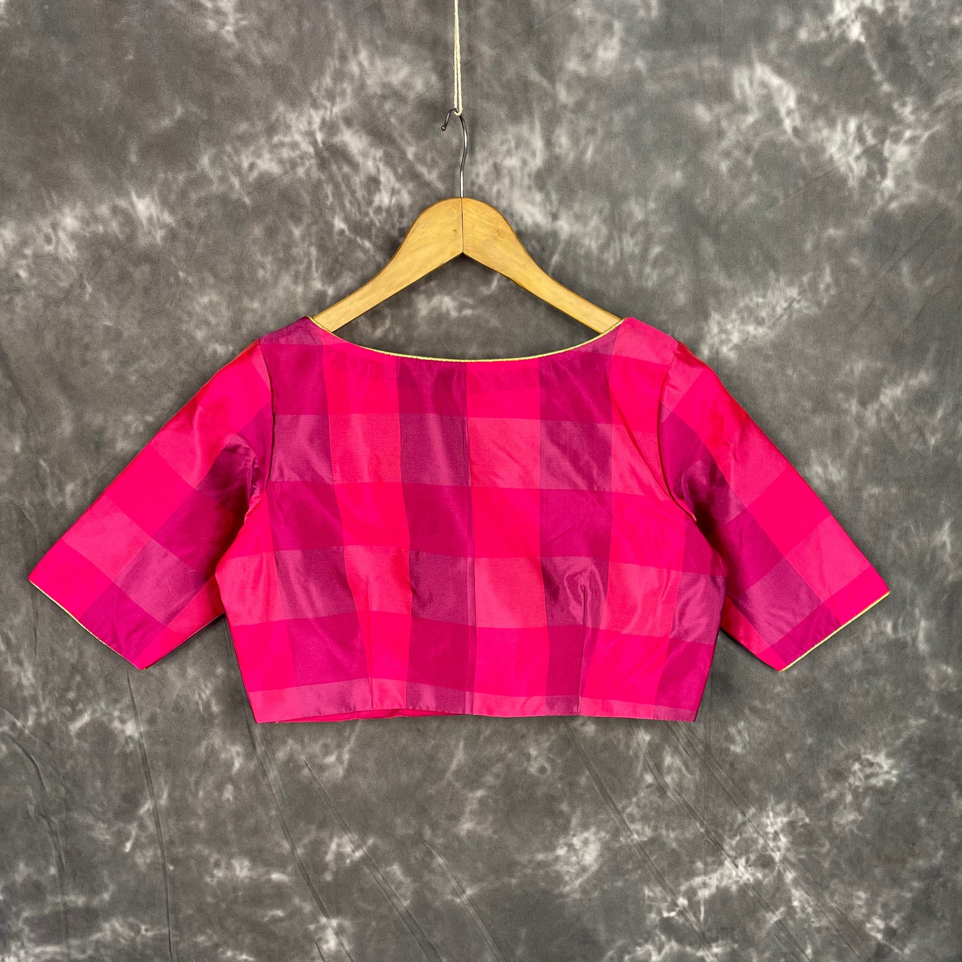 Piped Pleasure Rani Pink Coloured Silk Ready to Wear Blouse - kapda Tailor 