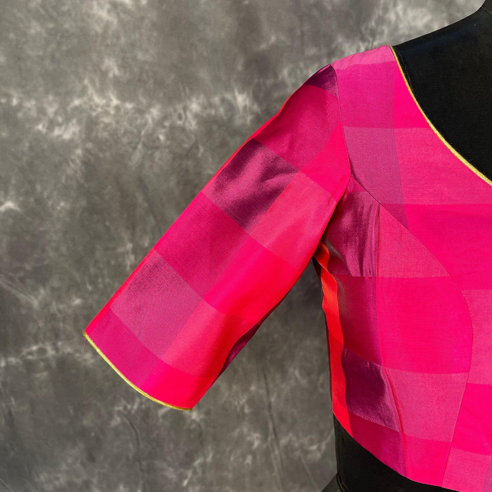 Piped Pleasure Rani Pink Coloured Silk Ready to Wear Blouse - kapda Tailor 