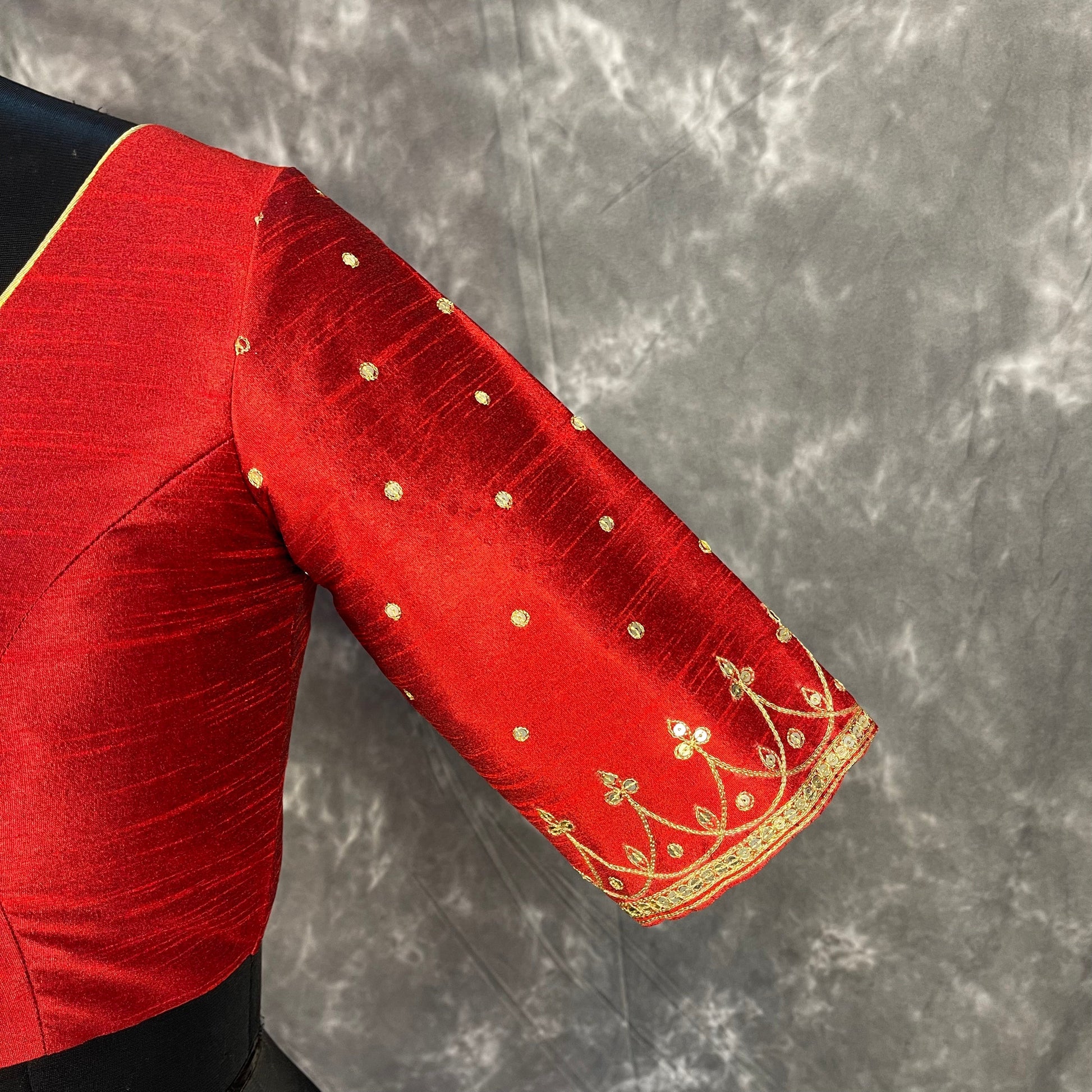 Chaatak Laal Red Coloured Art Row Silk Ready to Wear Blouse - kapda Tailor 