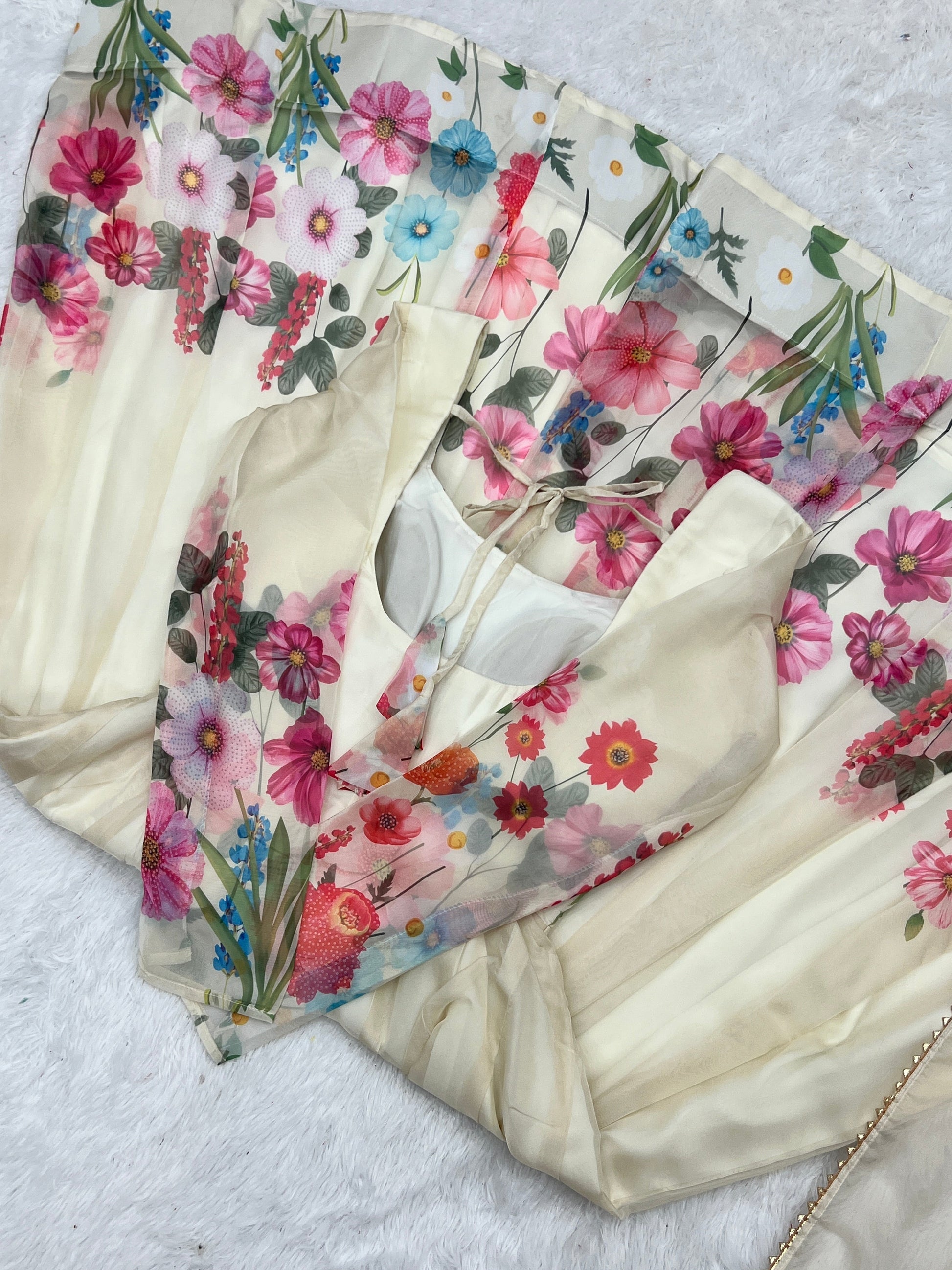 Lorenvalley Fashion Cream Soft Organza Silk With Floral Print Fully Flared Anarkali Pant With Dupatta Set - Cream 