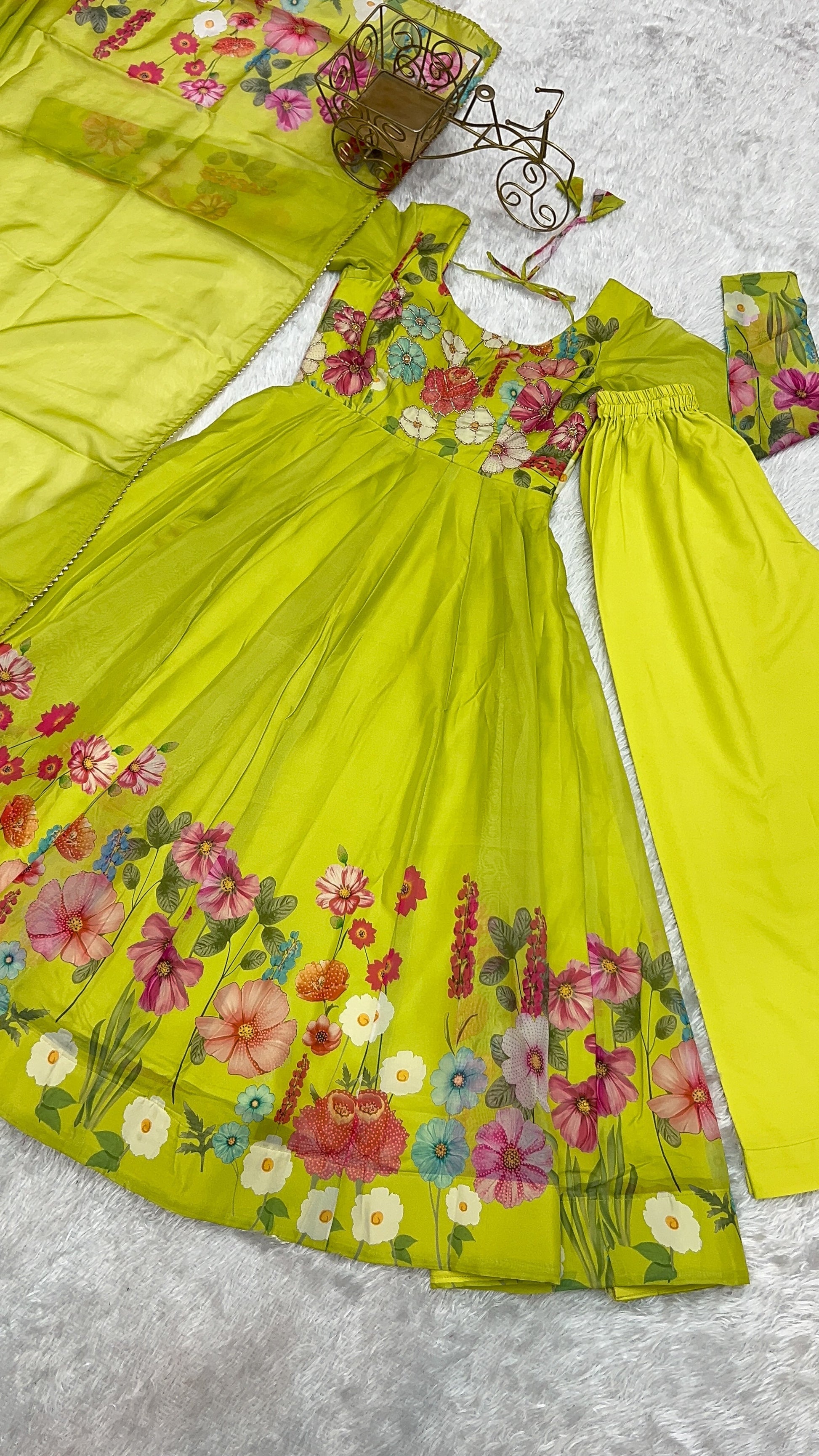 Lorenvalley Fashion Parrot Soft Organza Silk With Floral Print Fully Flared Anarkali Pant With Dupatta Set - Green 
