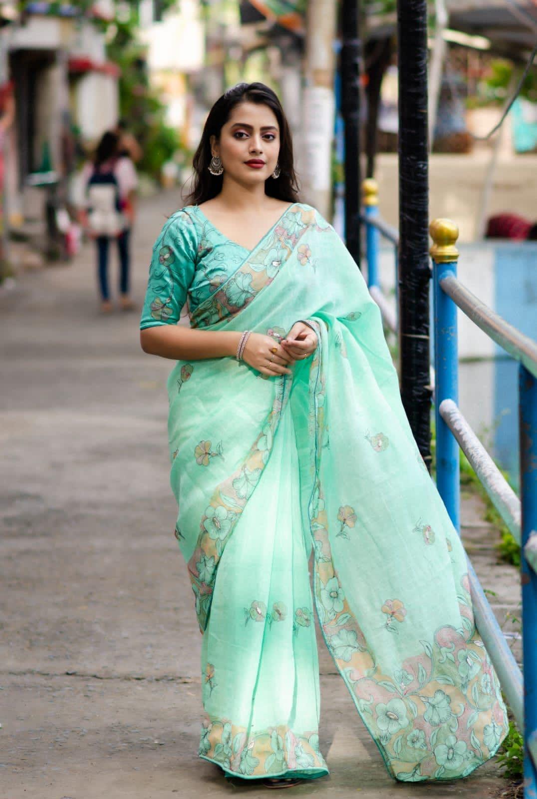 Seagreen Pure Linen Ethnic Motifs Saree with Unstitched Blouse - A2M