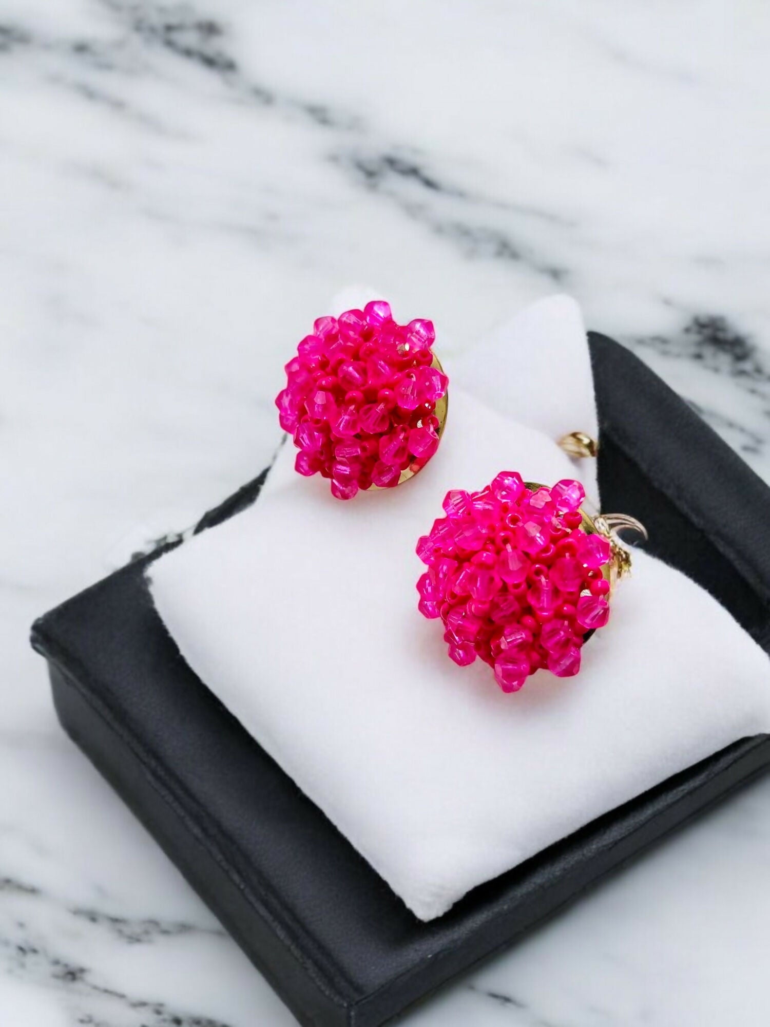Inhanns Small Statement Studs Earrings - Pink