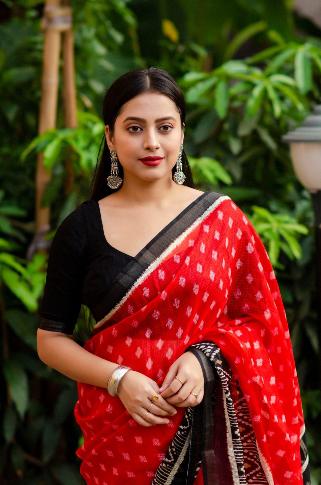 Red Polycotton Ethnic Motifs Saree with Unstitched Blouse - A2M