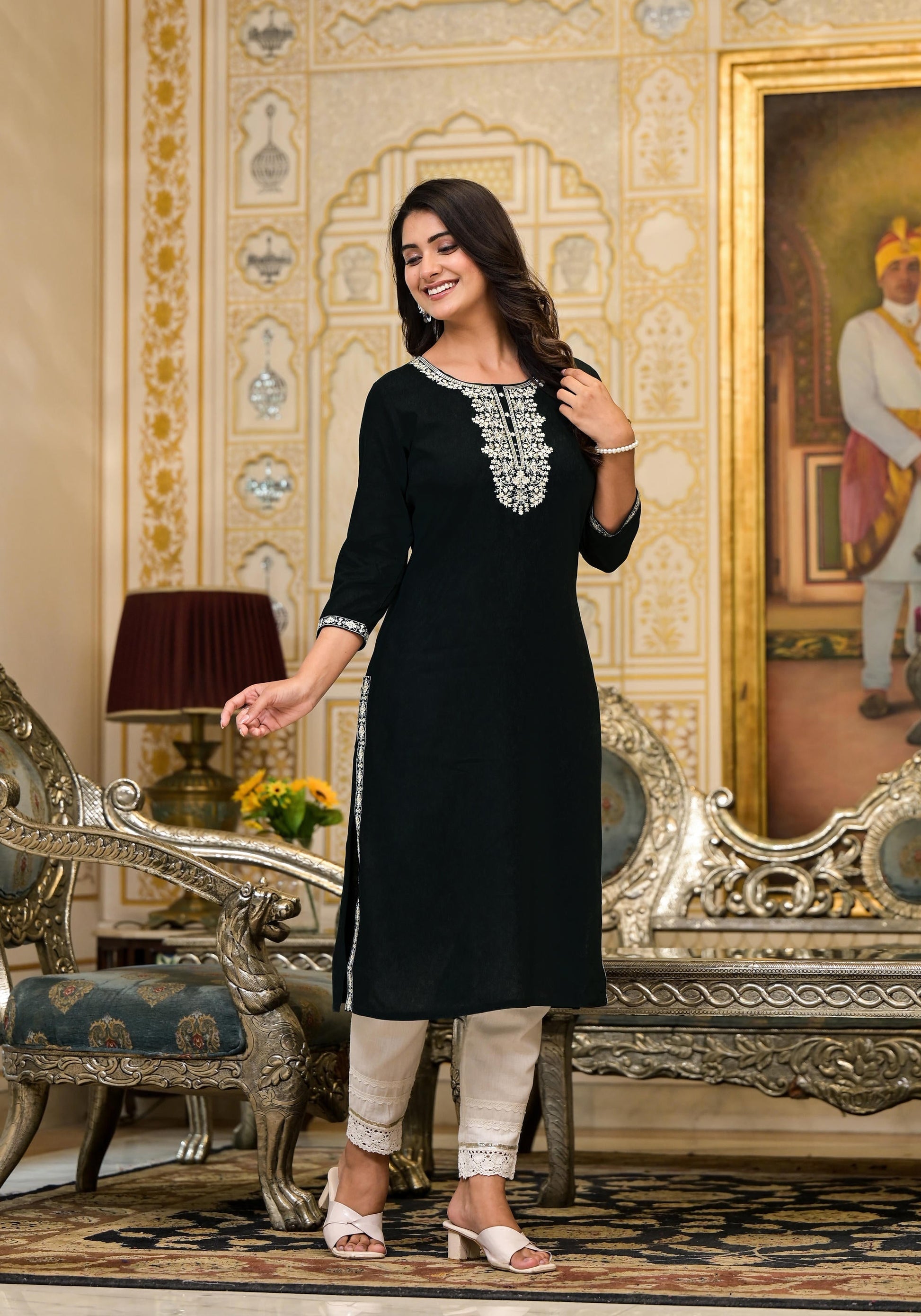 Juniper Women's Blackthread Embroidered Rayon Kurta