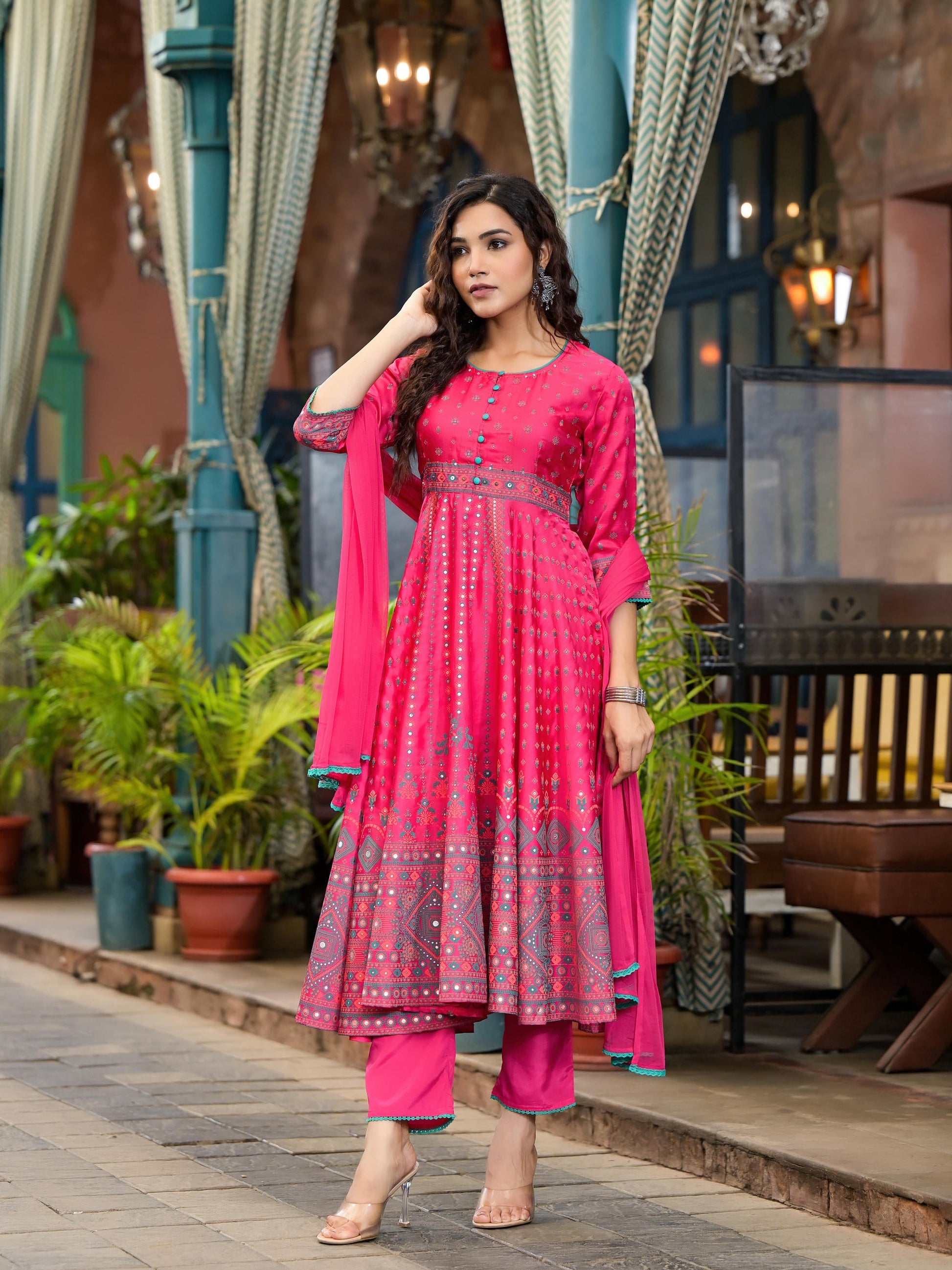 Juniper Women's Pink Polyester Printed Kurta Set