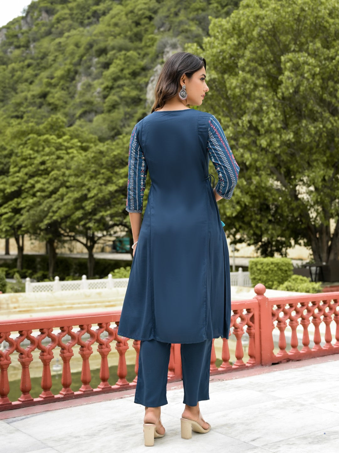 Juniper Women's Blue Floral Printed Liva Rayon Kurta Pant & Dupatta Set With Doris At Waist & Thread Work & Tassels
