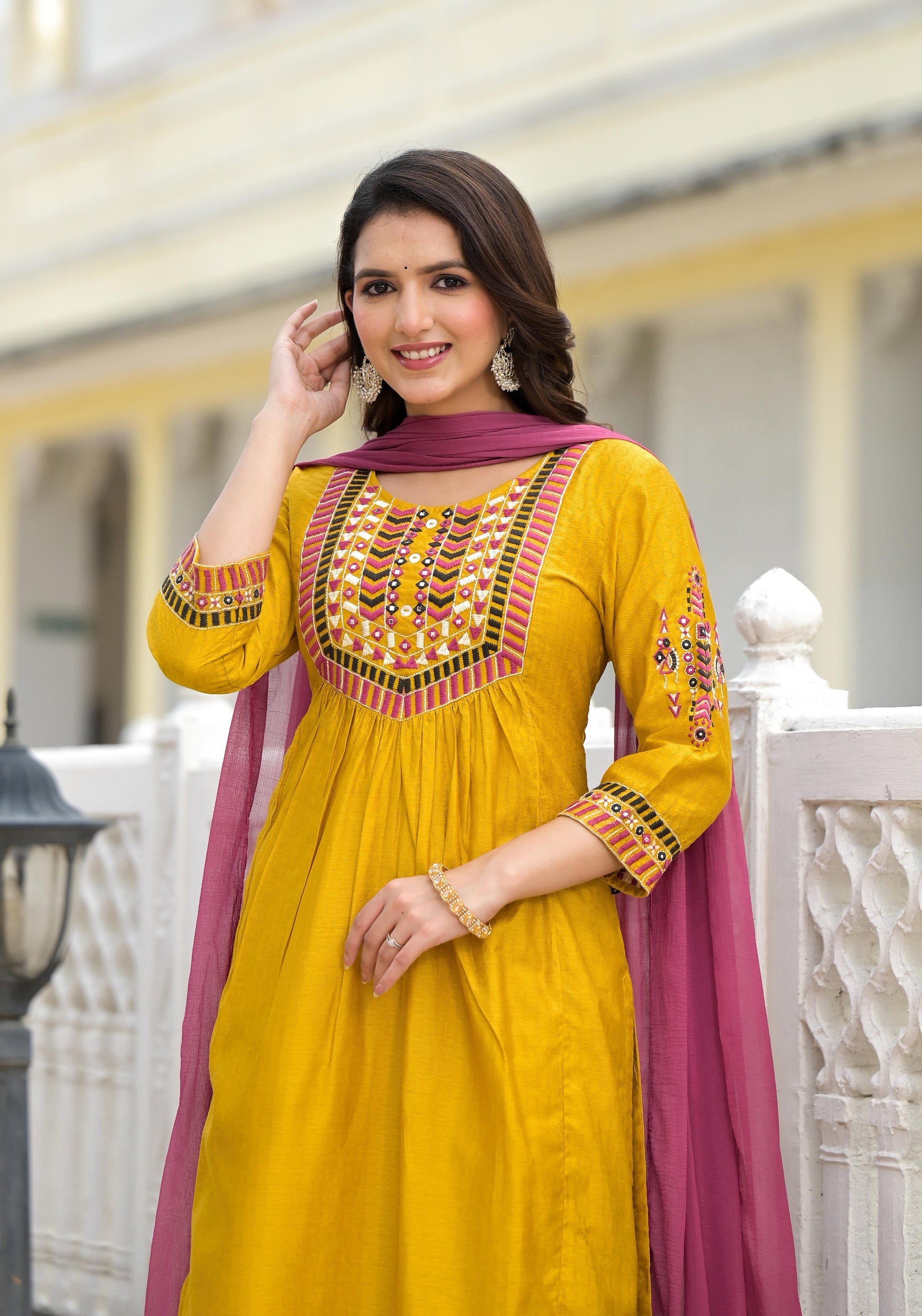Juniper Women's Yellow Cotton Blend Solid Kurta Set
