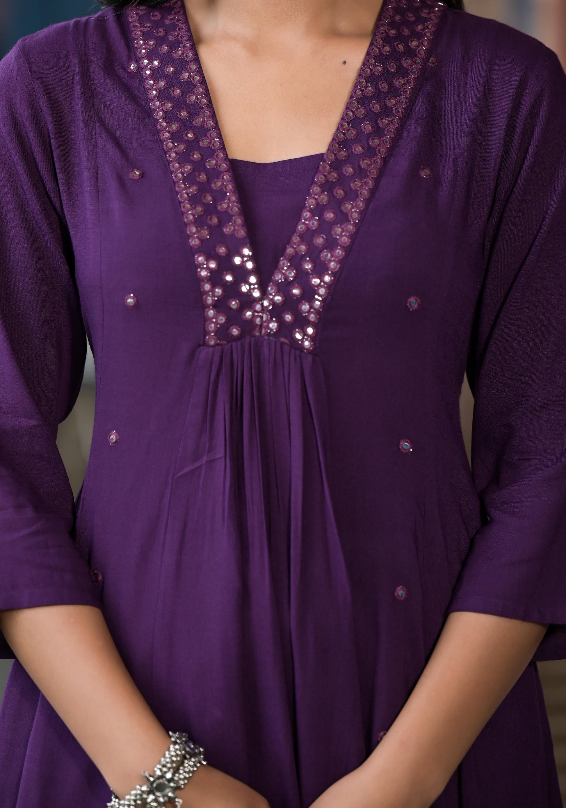 Juniper Plum Solid Liva Rayon Kurta With Mirror Work