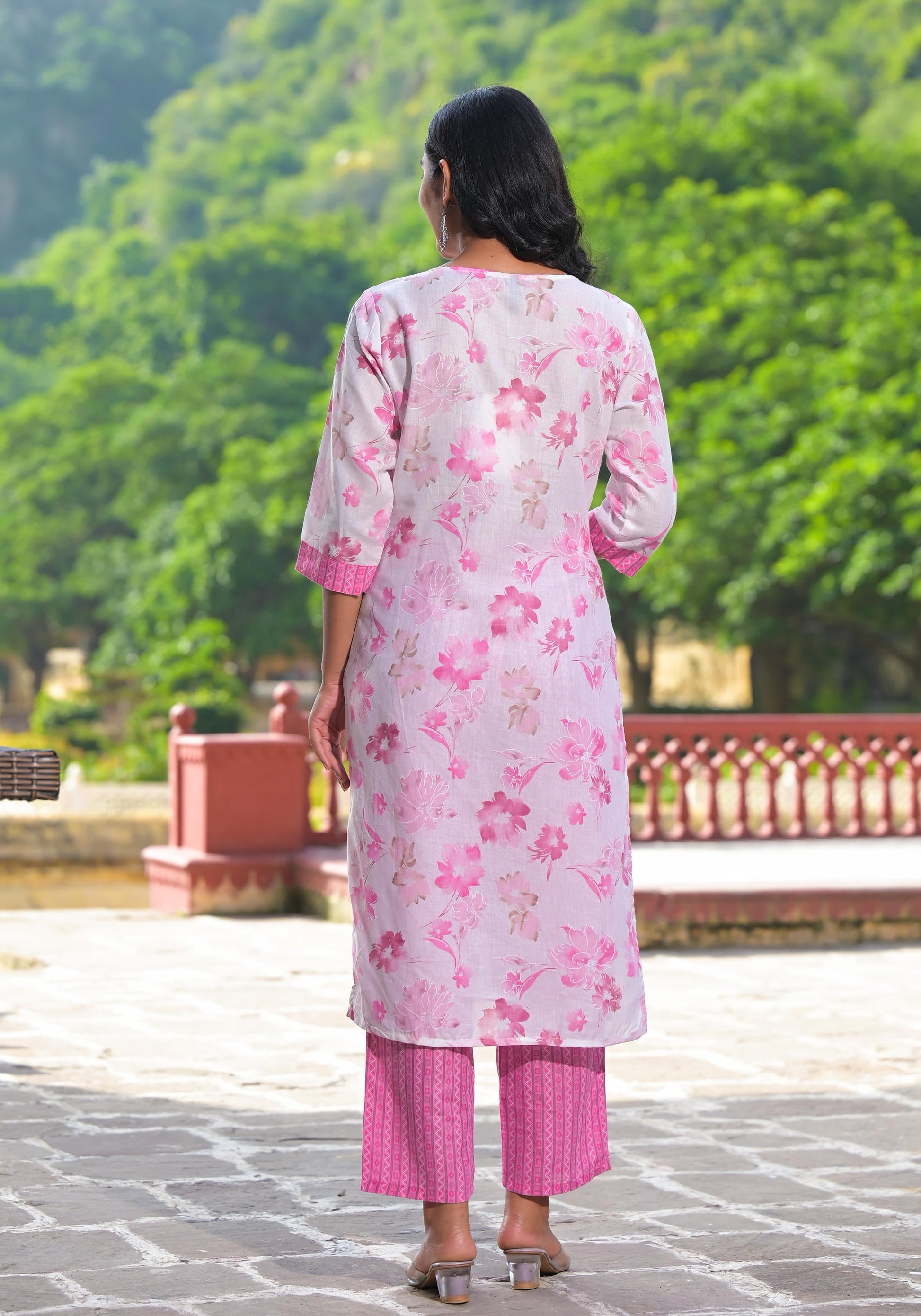 Juniper Women's Pink Pure Cotton Printed Kurta Set