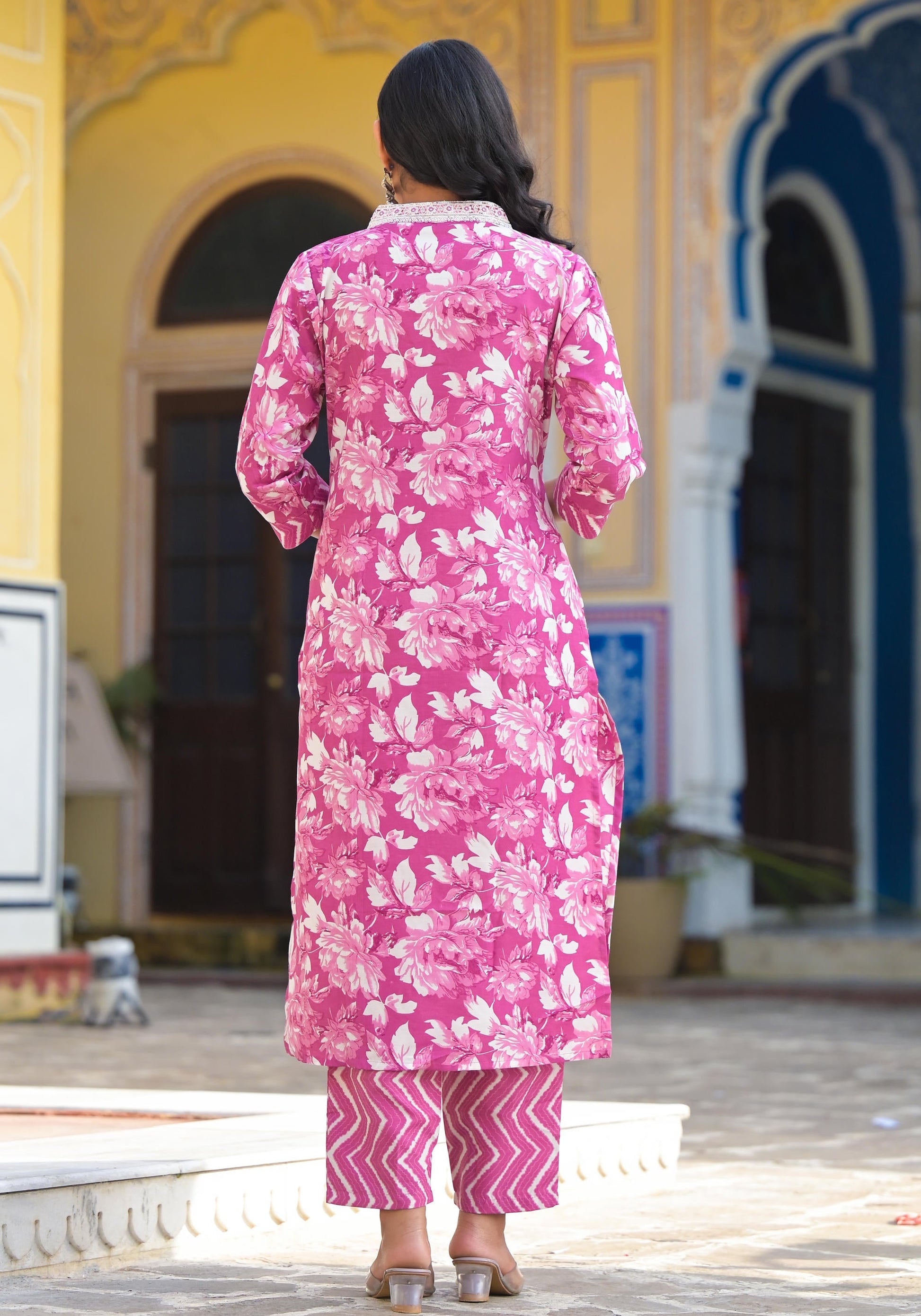 Juniper Women's Pink Cotton Blend Printed Kurta Set