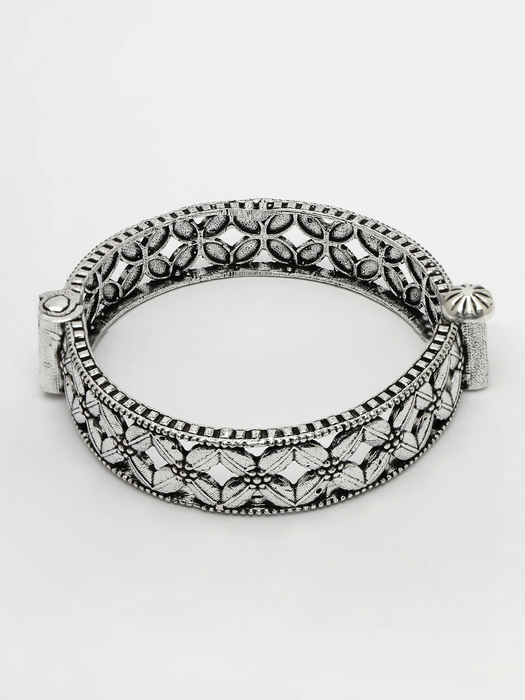 NVR Women's Silver-Toned German Silver Oxidised Kada Bangle