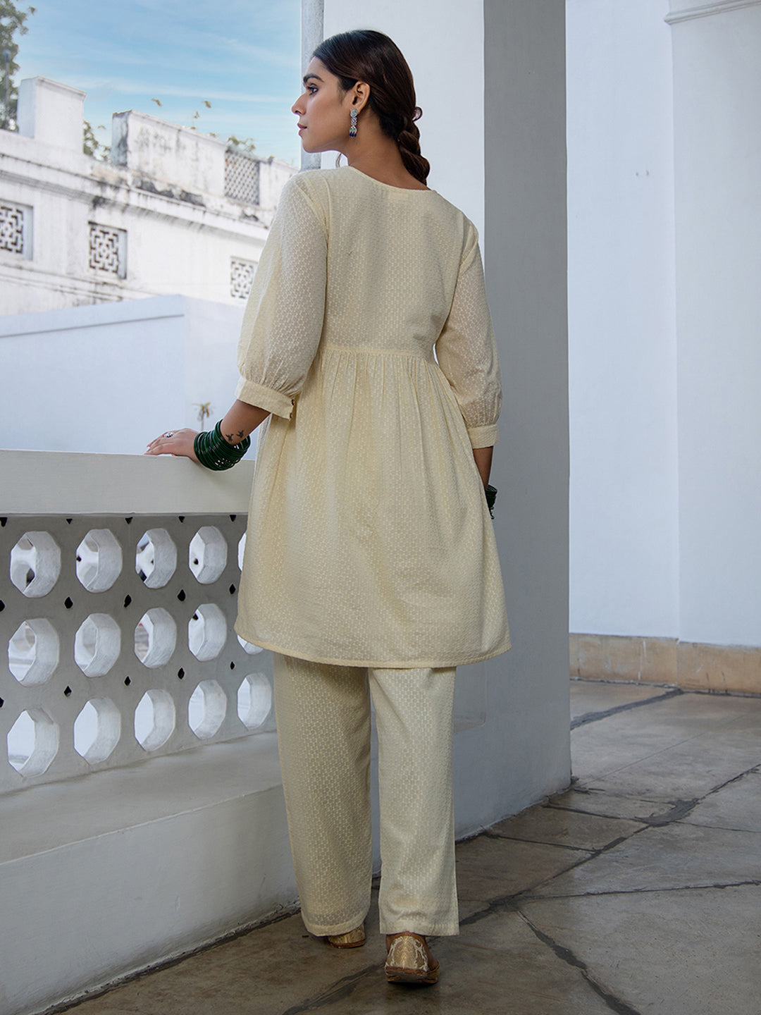 Janasya Cream Dobby Cotton Self Design Tunic & Bottom 