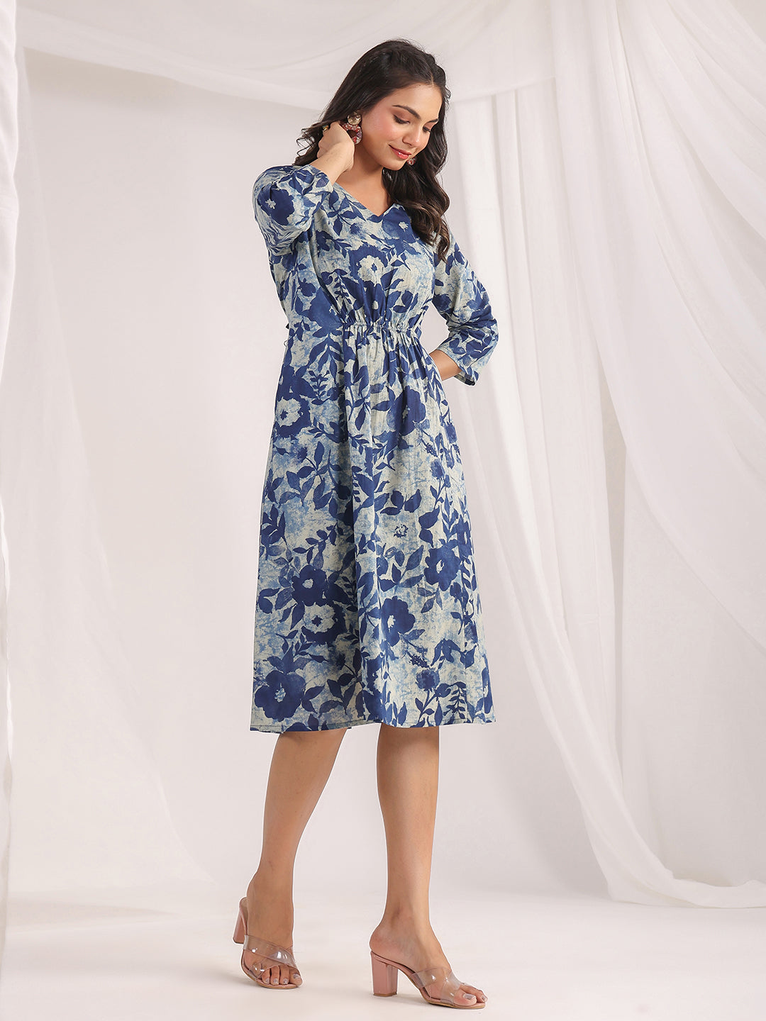 Janasya Indigo Cambric Floral Dress 