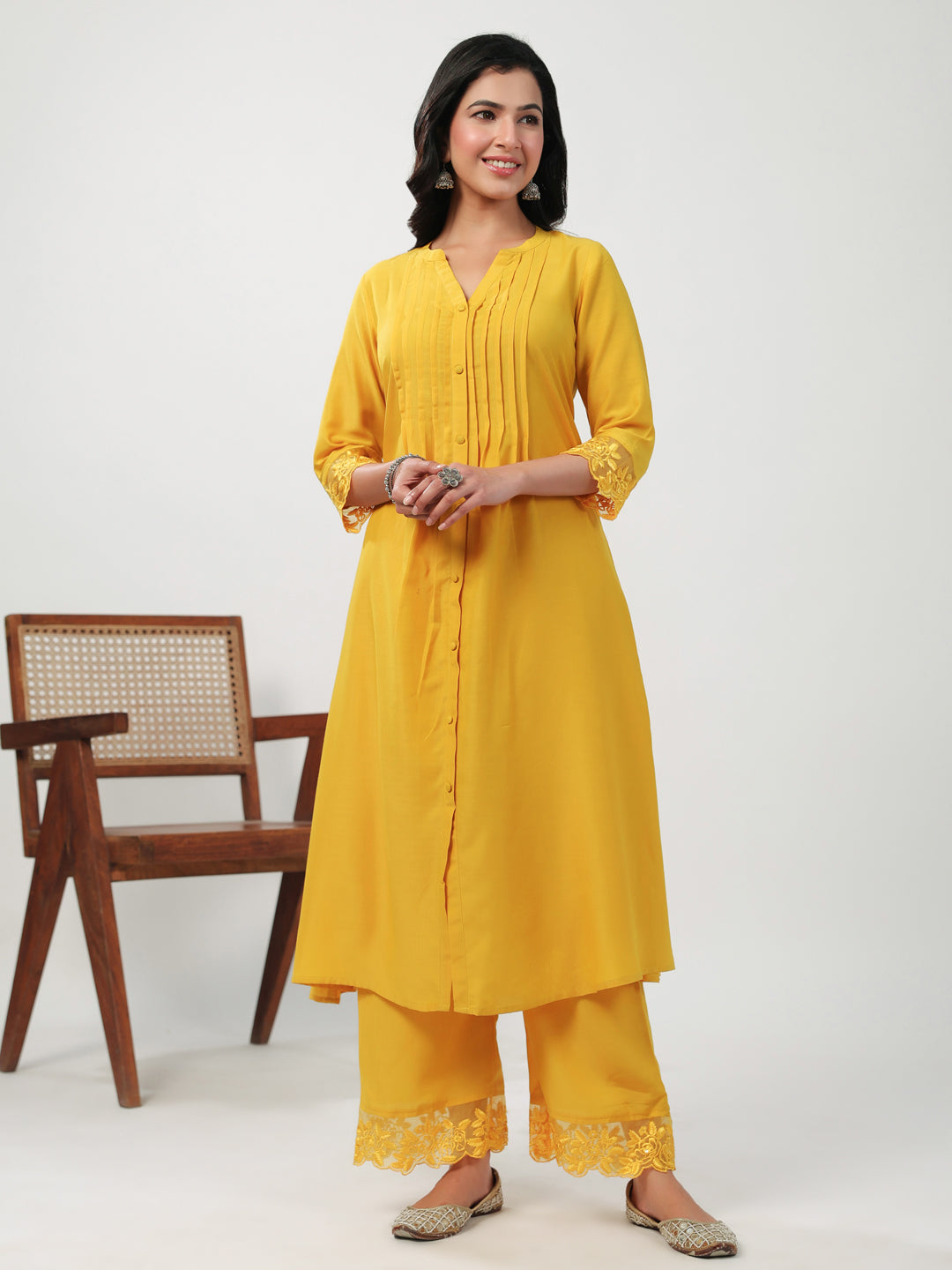 Janasya A-Line Muslin Yellow Embroidered V-Neck with Band Collar Kurta & Bottom 