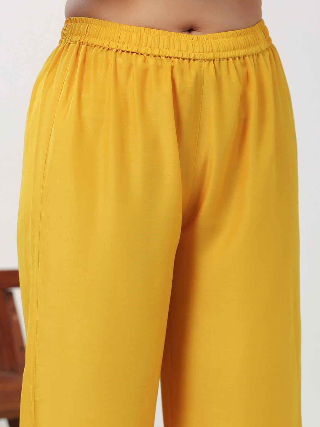 Janasya A-Line Muslin Yellow Embroidered V-Neck with Band Collar Kurta & Bottom 