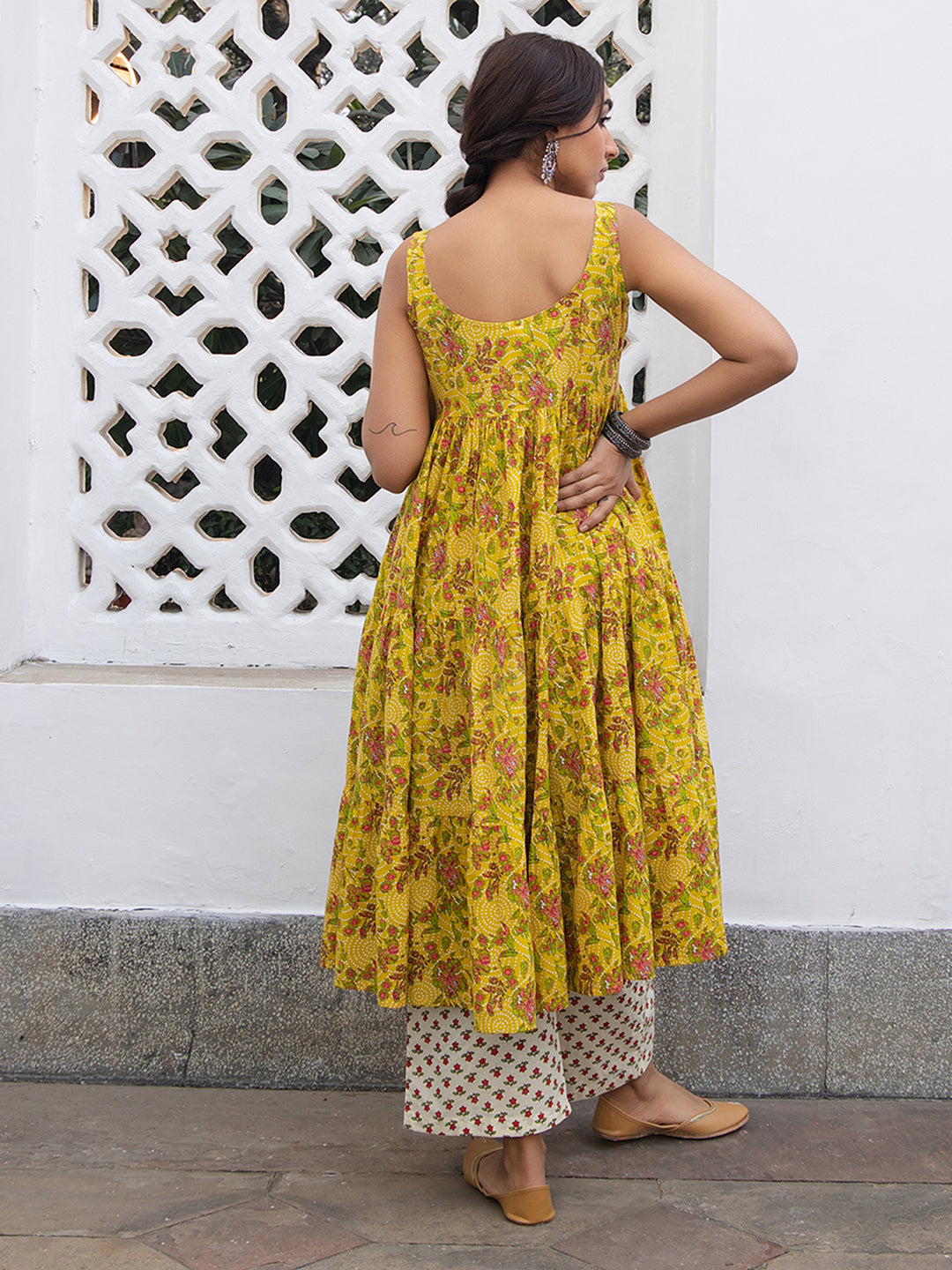 Janasya Bright Cotton Floral Gathered Kurta Set 